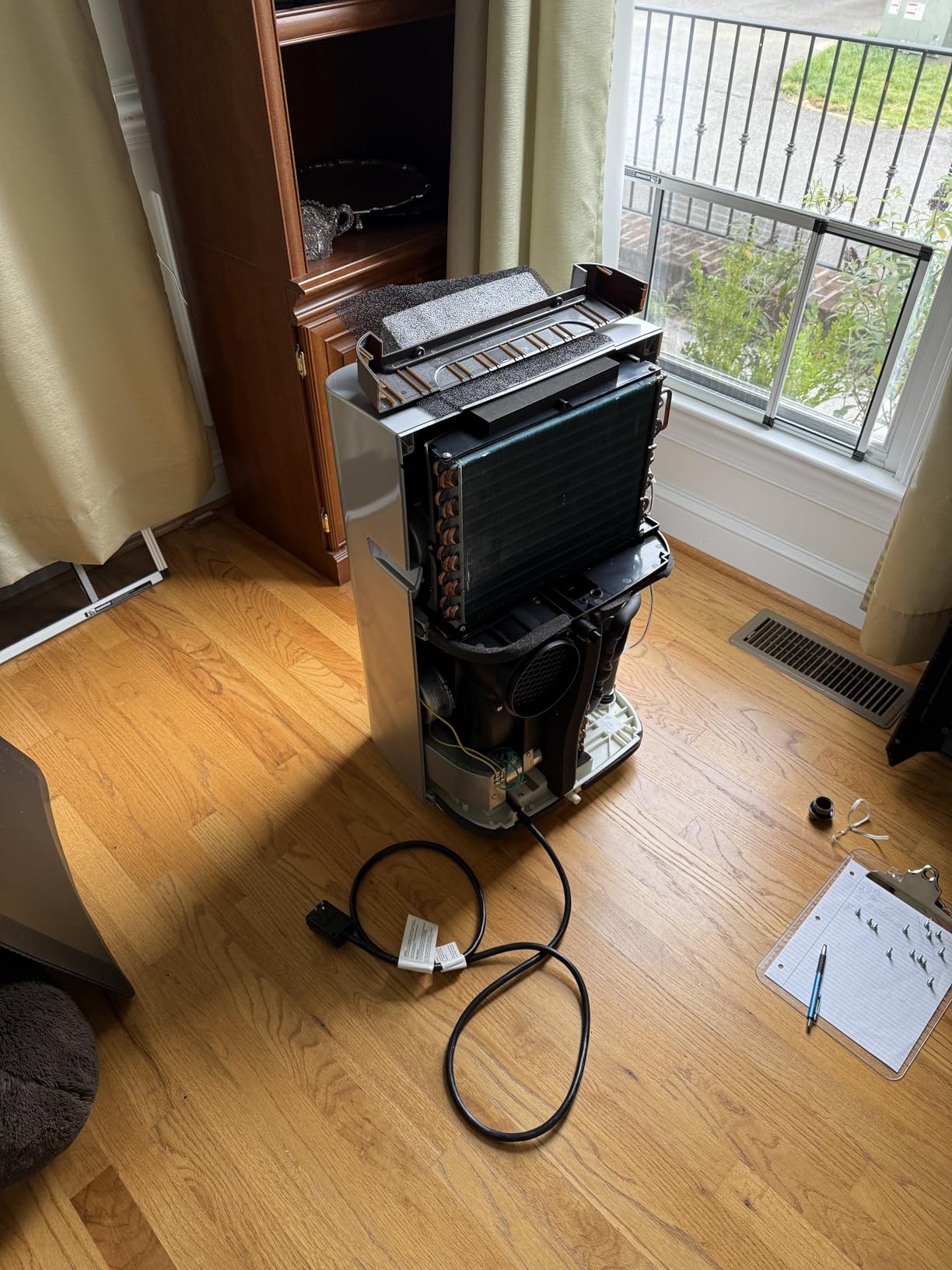 Whynter Portable Air Conditioner 12,000 BTU Dual Hose 400 Sq Ft ARC-122DS customer photo 1