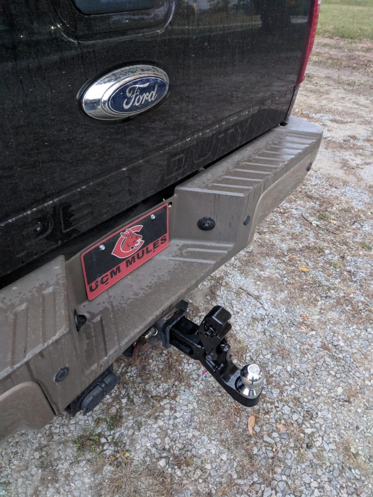 CURT 48012 Receiver-Mount Ball and Pintle Hitch, 20,000 lb customer photo 1