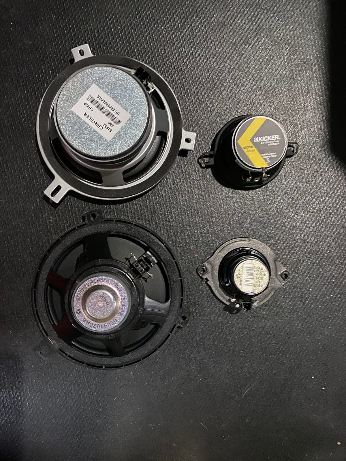 Chrysler Jeep Dodge 6.5inch Kicker Speaker Upgrade Set of 4 Mopar OEM customer photo 2