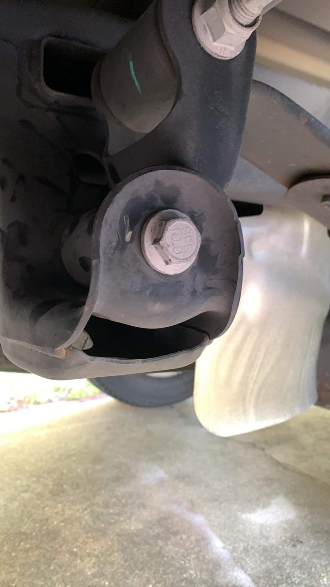 BORLA 140616BC Cat-Back '15-'20 Ford F-150 2.7/3.5 LTD '16-'18 EXC. Raptor/ 5.0/ '18-'20 3.3 AT 2&4WD Ext. Cab 6' 7