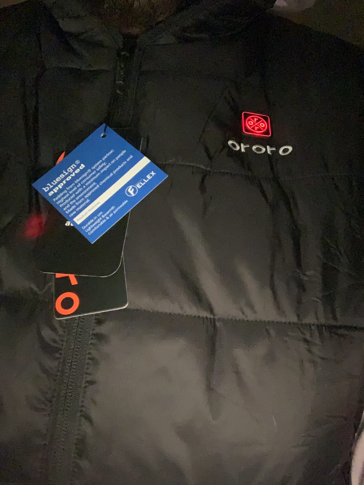 ORORO Men's Heated Vest Lightweight 4-Zone USB-C Battery Heated Puffer Vest customer photo 2