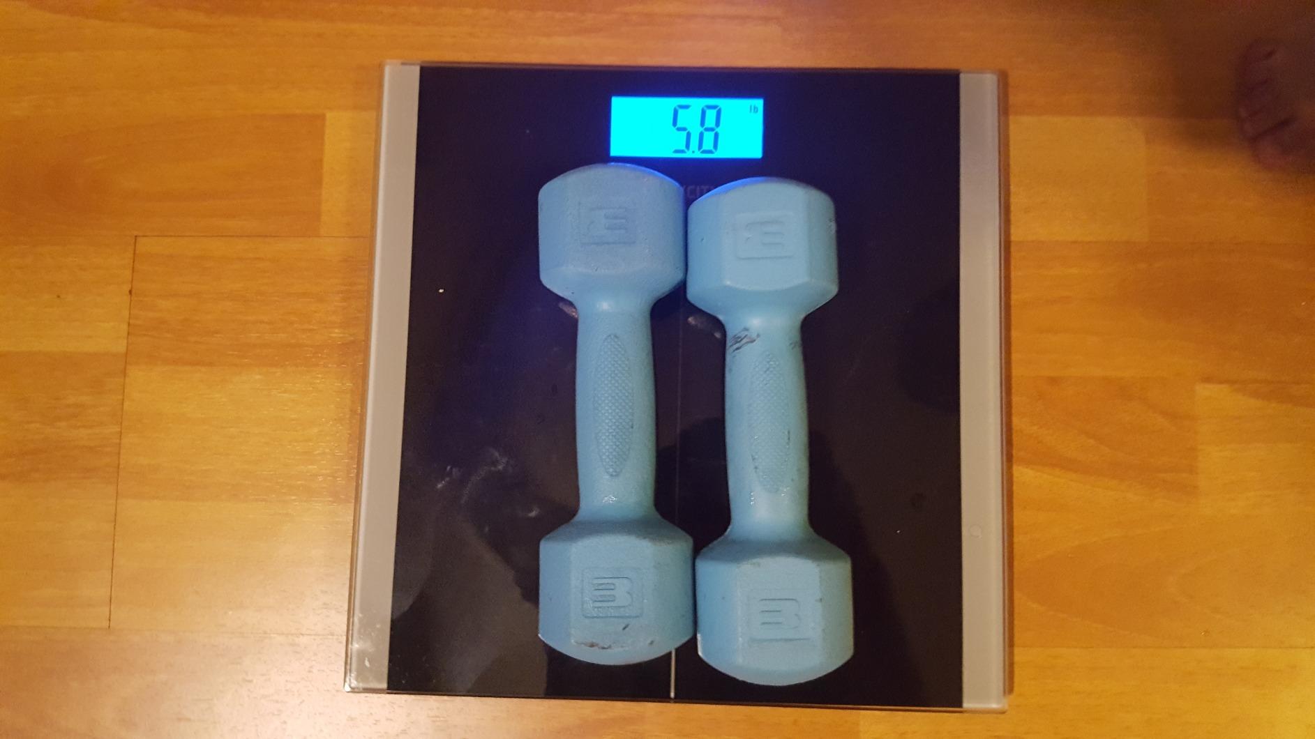 Etekcity Digital Body Weight Bathroom Scale, 6mm Tempered Glass, 400 lbs customer photo 2