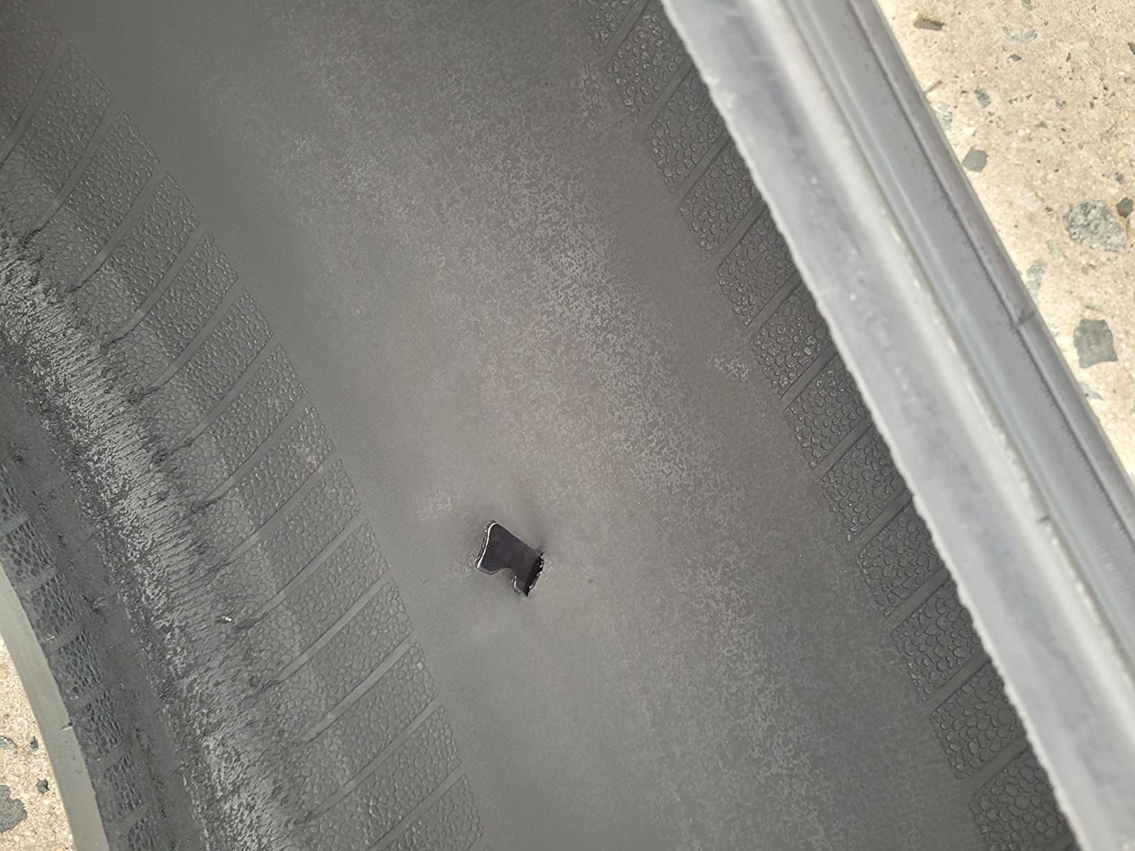 Nexen N'Priz AH8 All- Season Radial Tire-235/45R18 94H customer photo 1