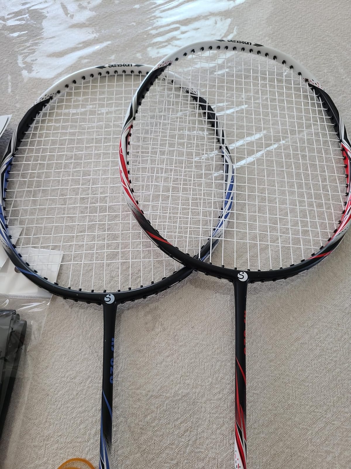 Senston Carbon Composite Badminton Set of 2, Lightweight, with Bag customer photo 1