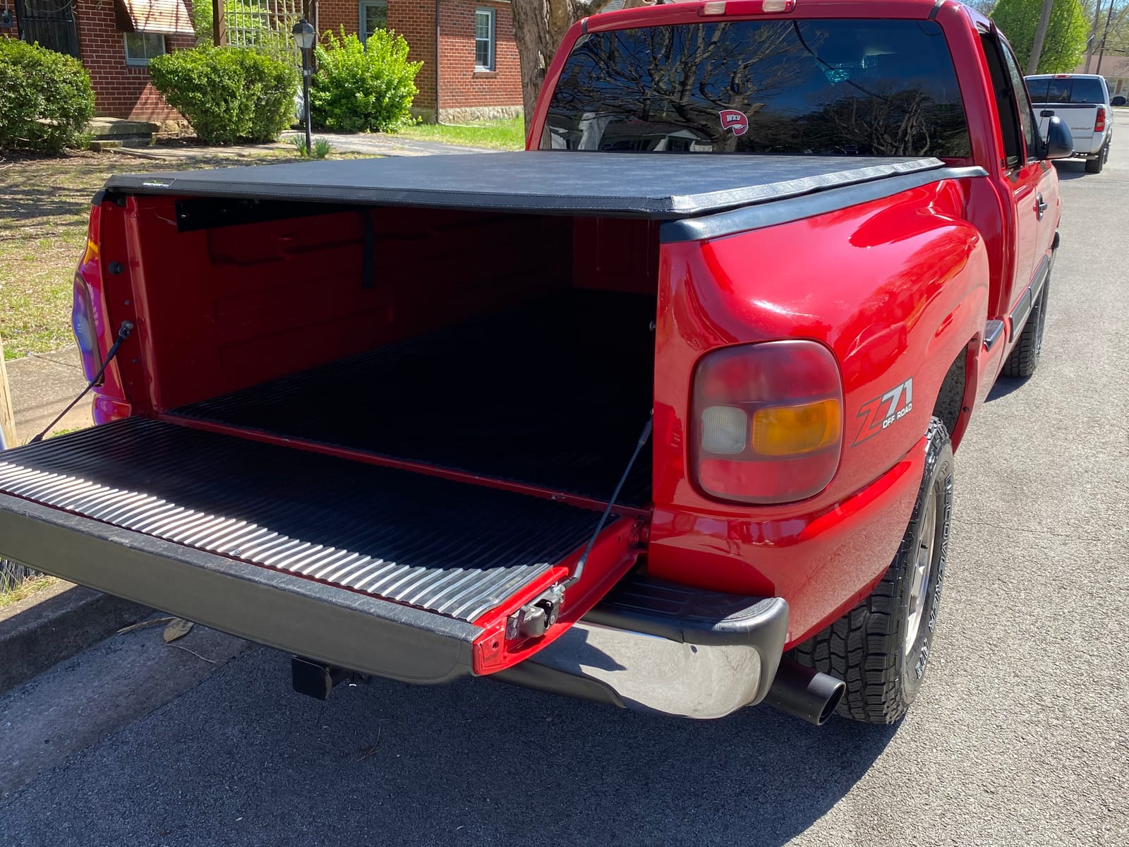 BDK M330 Heavy-Duty Truck Utility Bed Mat – Extra-Thick 4' x 8' Rubber Cargo Liner, Durable All-Weather Protection, Trim-To-Fit Design, Black customer photo 1