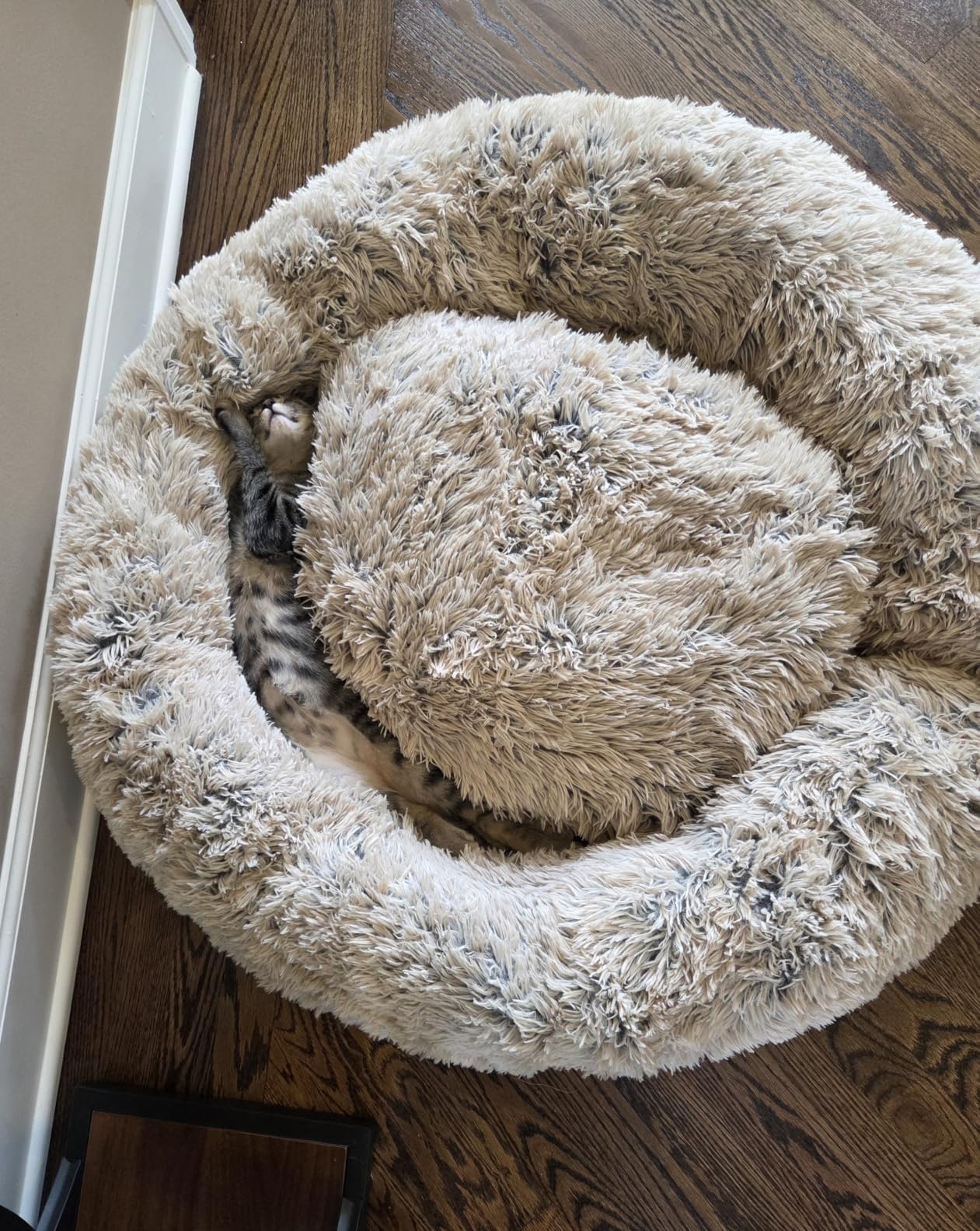 Best Friends by Sheri Original Calming Donut Dog Bed, Mink Dark Gray, 23