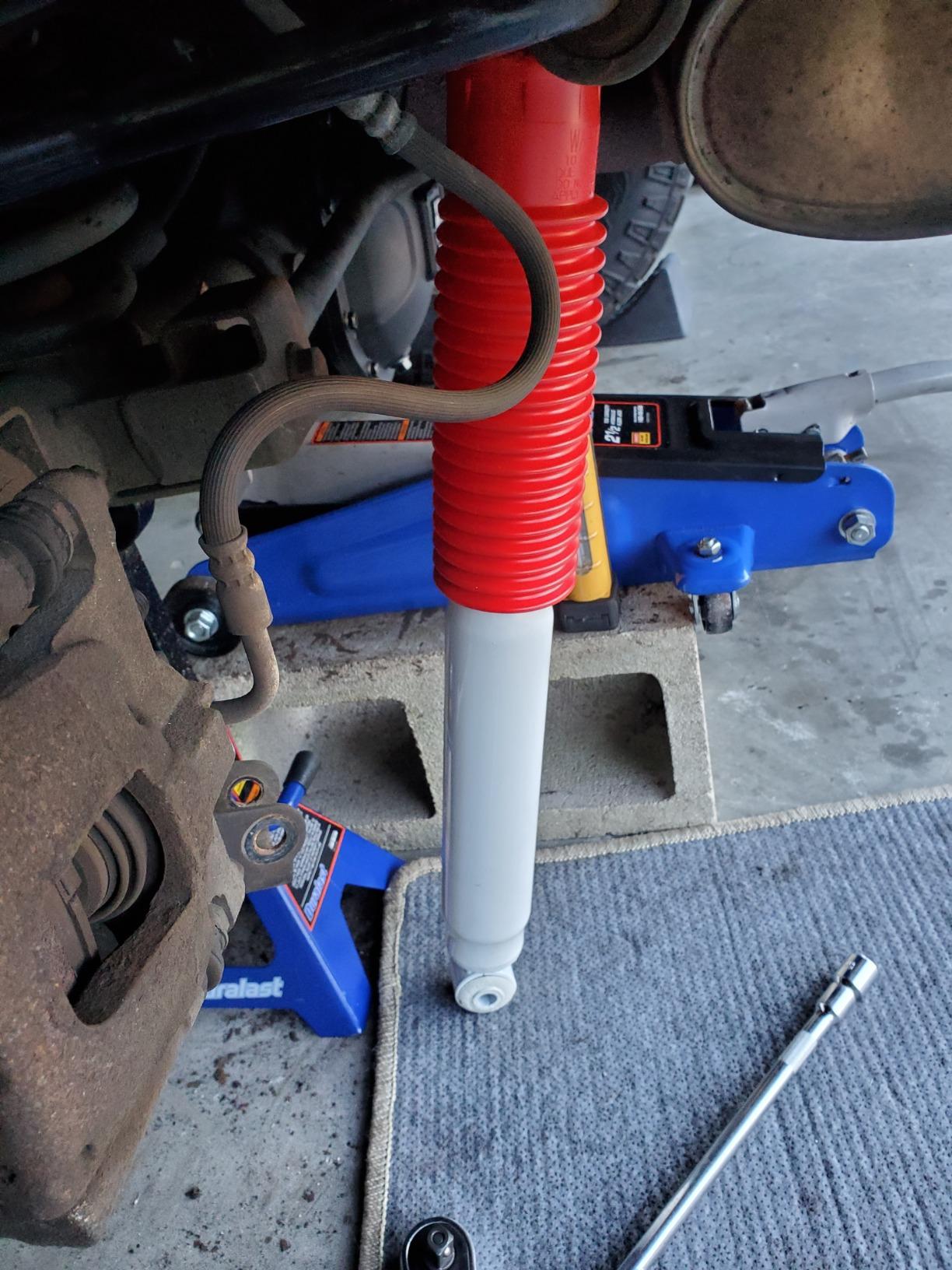 Rancho RS5000X Gas Shocks Set 2007-2018 for Jeep Wrangler 4WD JK customer photo 1