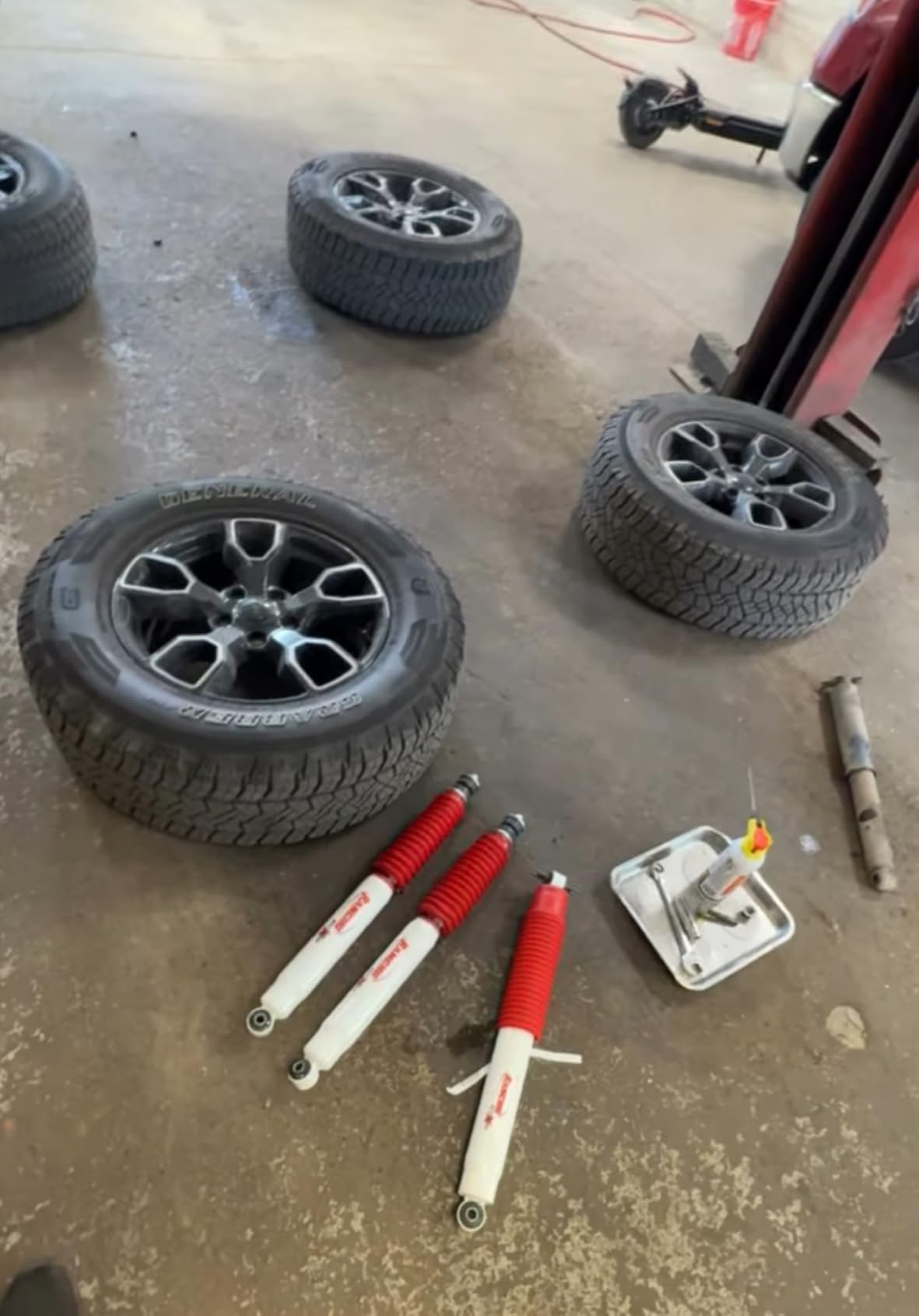 Rancho RS5000X Gas Shocks Set 2007-2018 for Jeep Wrangler 4WD JK customer photo 2