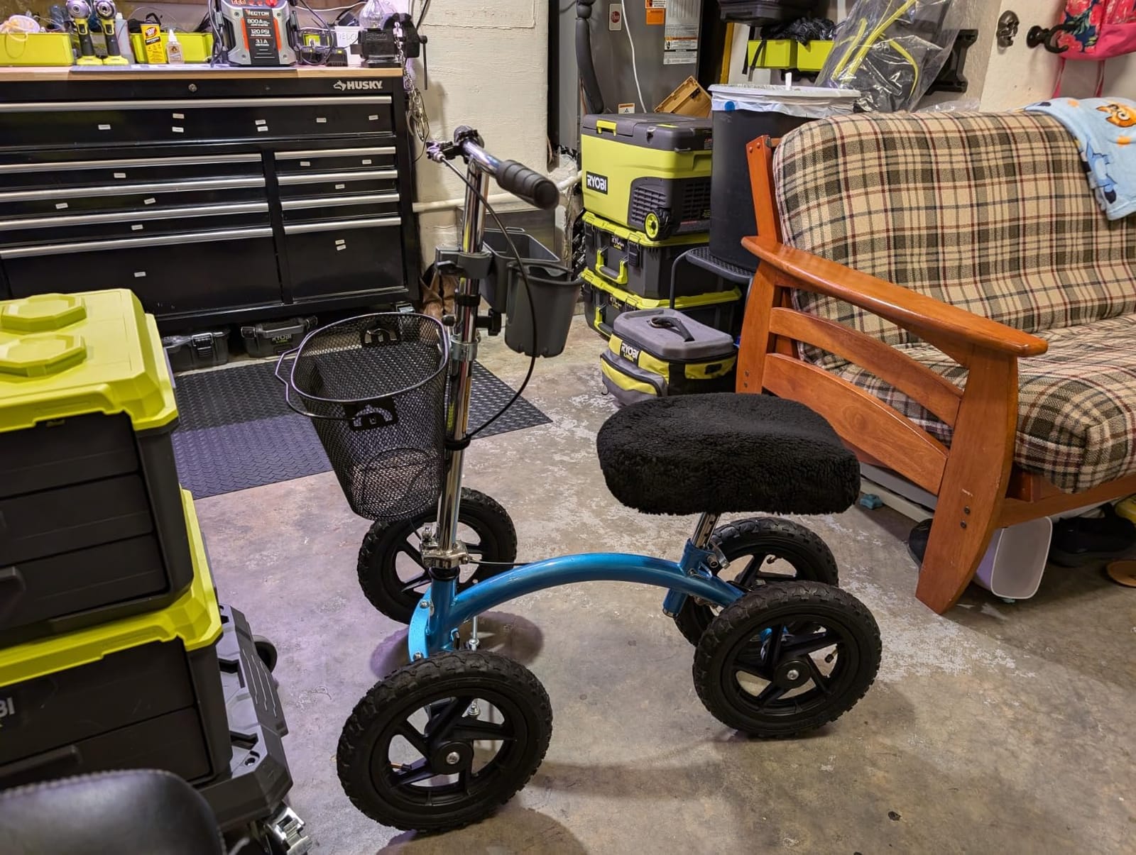 KneeRover Quad All Terrain Knee Scooter for Adults, Metallic Blue customer photo 1