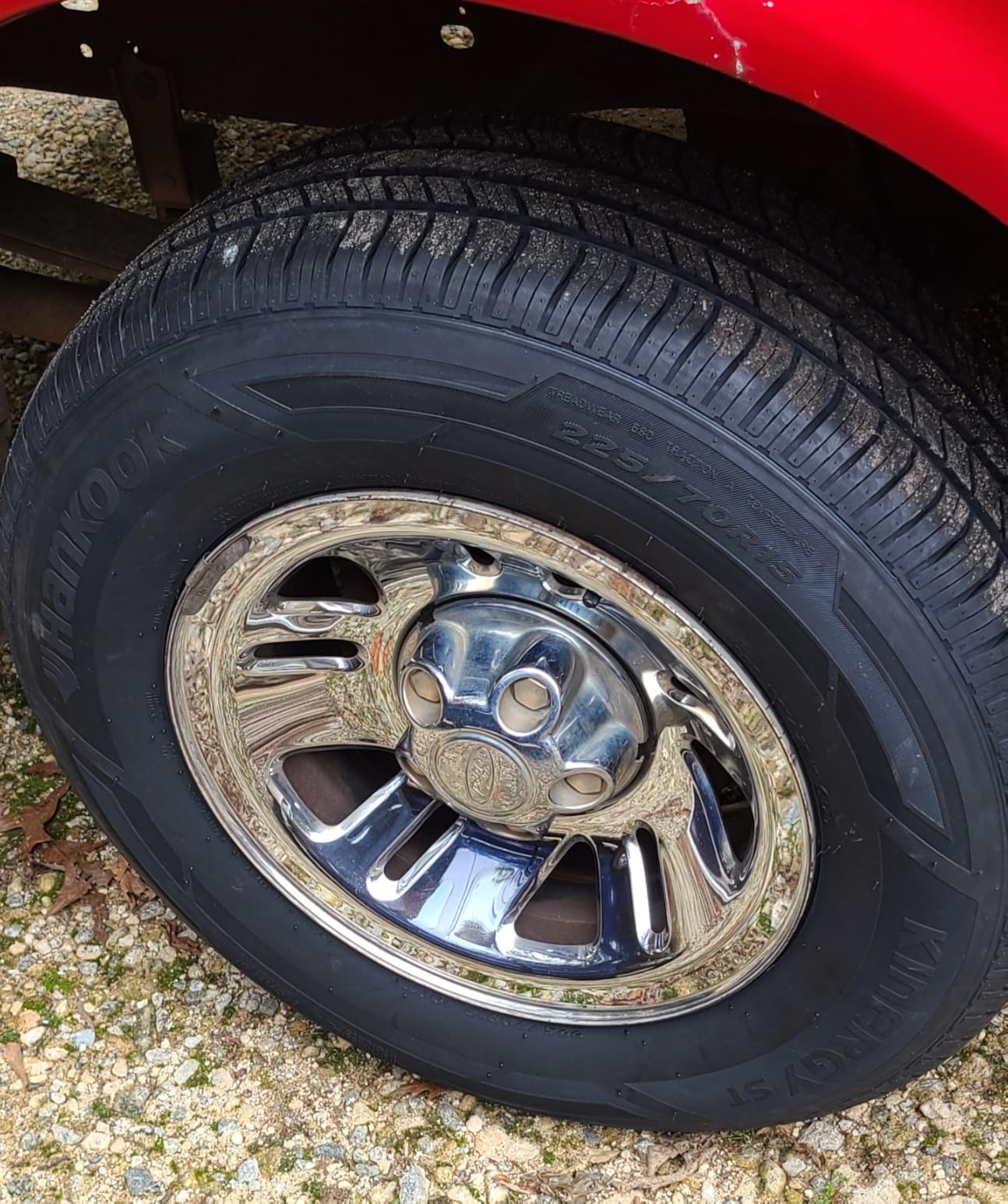 Hankook Kinergy ST (H735) all_ Season Radial Tire-235/75R15 105T customer photo 2