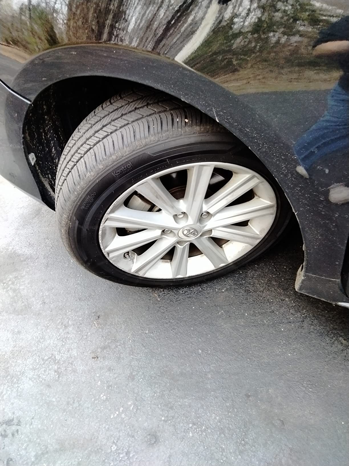 Hankook Kinergy ST (H735) All Season 235/65R17 104H Passenger Tire customer photo 1