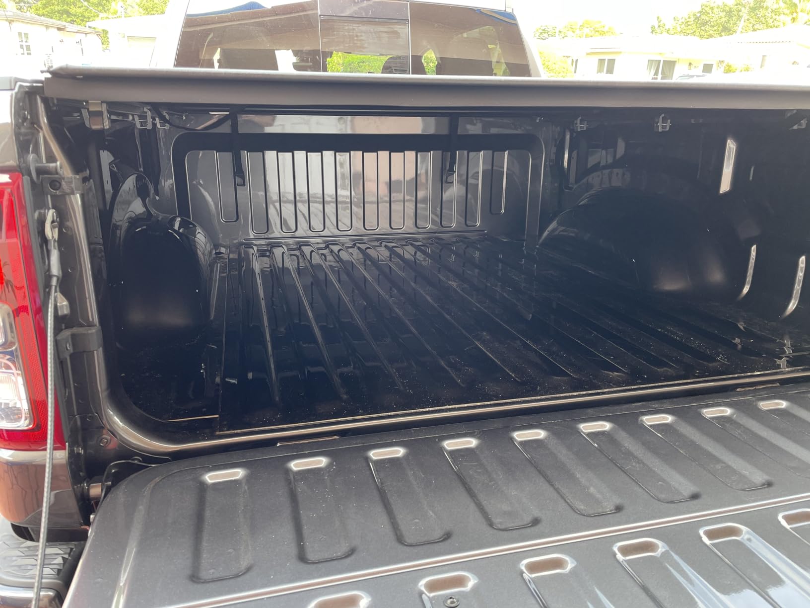 Gator Soft Roll-Up Truck Bed Tonneau Cover w/ Gear Straps | 138693 | Fits 2019 - 2026 Dodge Ram 1500 (New Body Style) WON'T Fit Multi-Function (Split) Tailgate or RAMBox 6' 4
