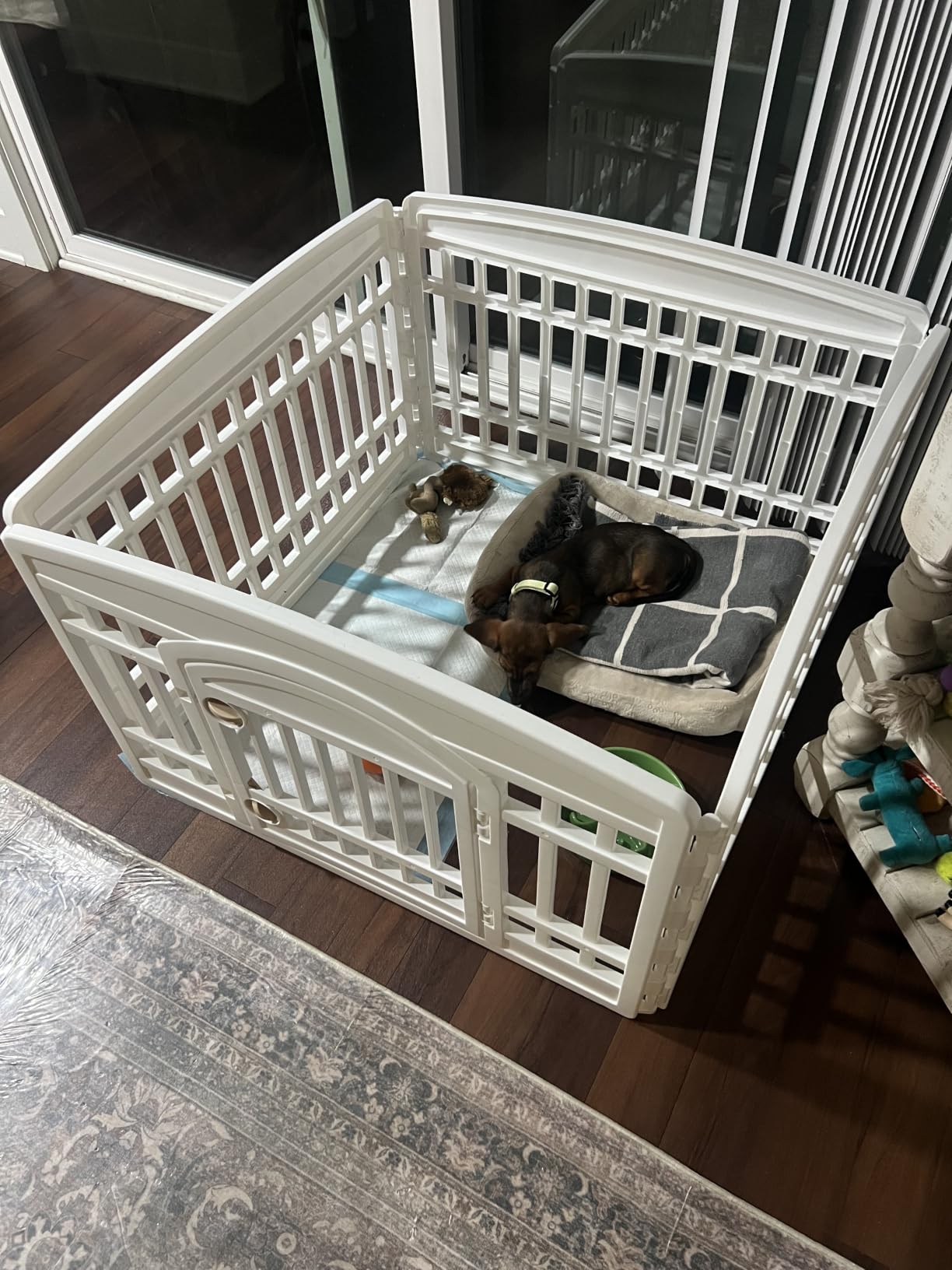 IRIS USA 4-Panel Dog Playpen, Pet Enclosure, White customer photo 1