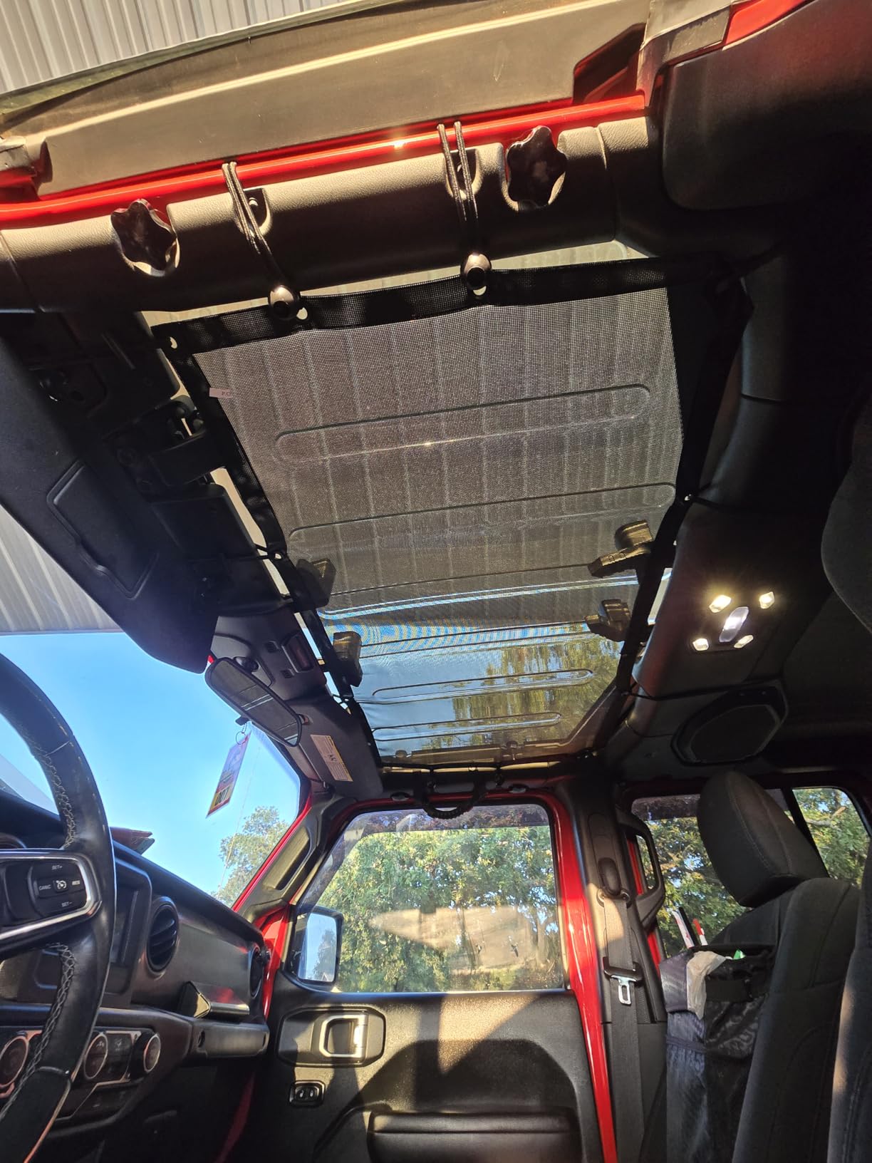 Alien Sunshade Jeep Wrangler JLU (2018-2023) Sun Shade Black – Bikini Top customer photo 2