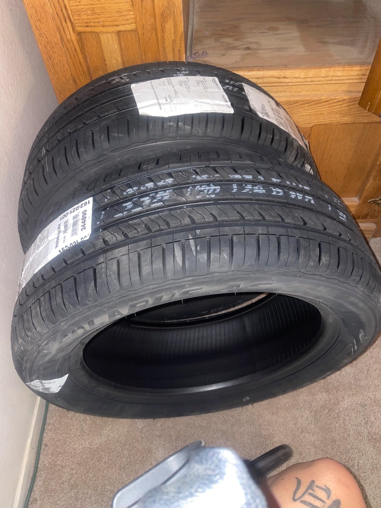 Starfire Solarus AS All-Season 225/65R17 102H Tire customer photo 1