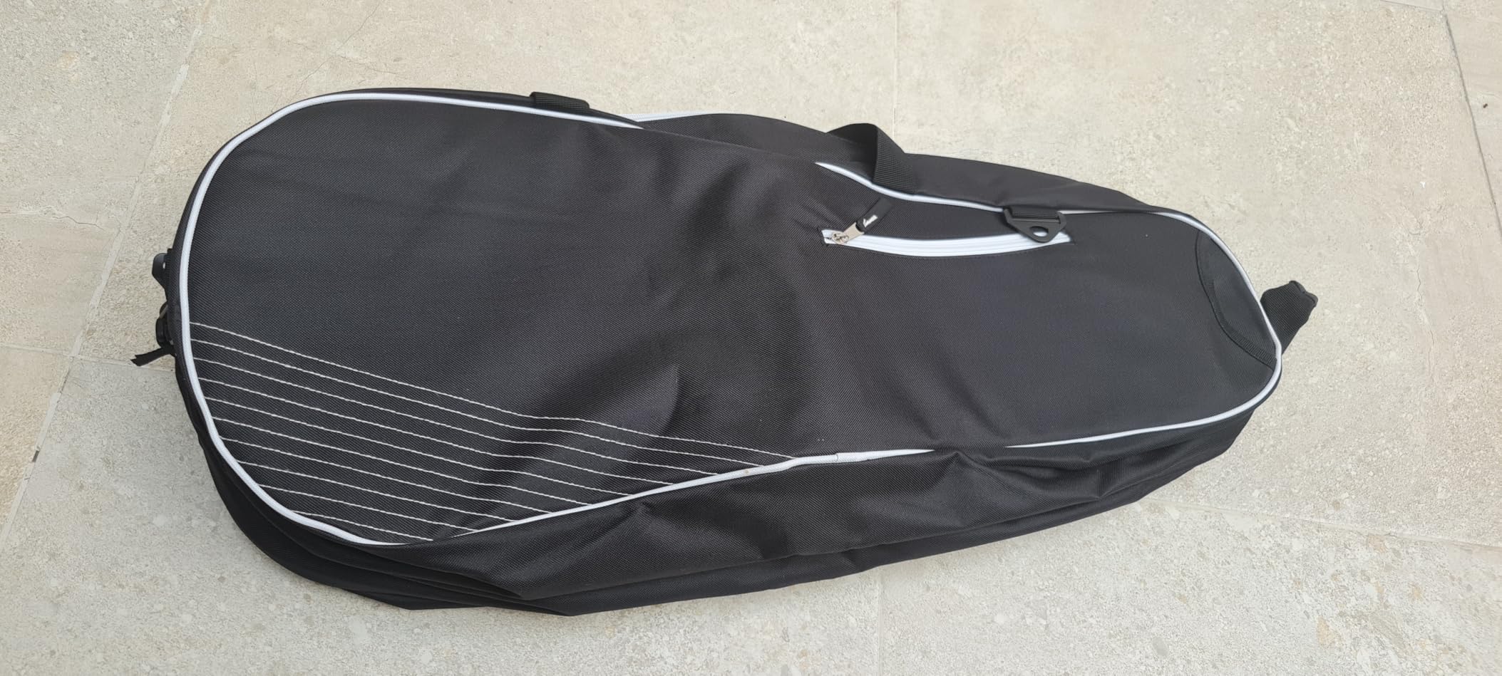 Athletico 6 Racquet Tennis Bag | Padded to Protect Rackets & Lightweight | Professional or Beginner Tennis Players | Unisex Design for Men, Women, Youth and Adults (Black) customer photo 2