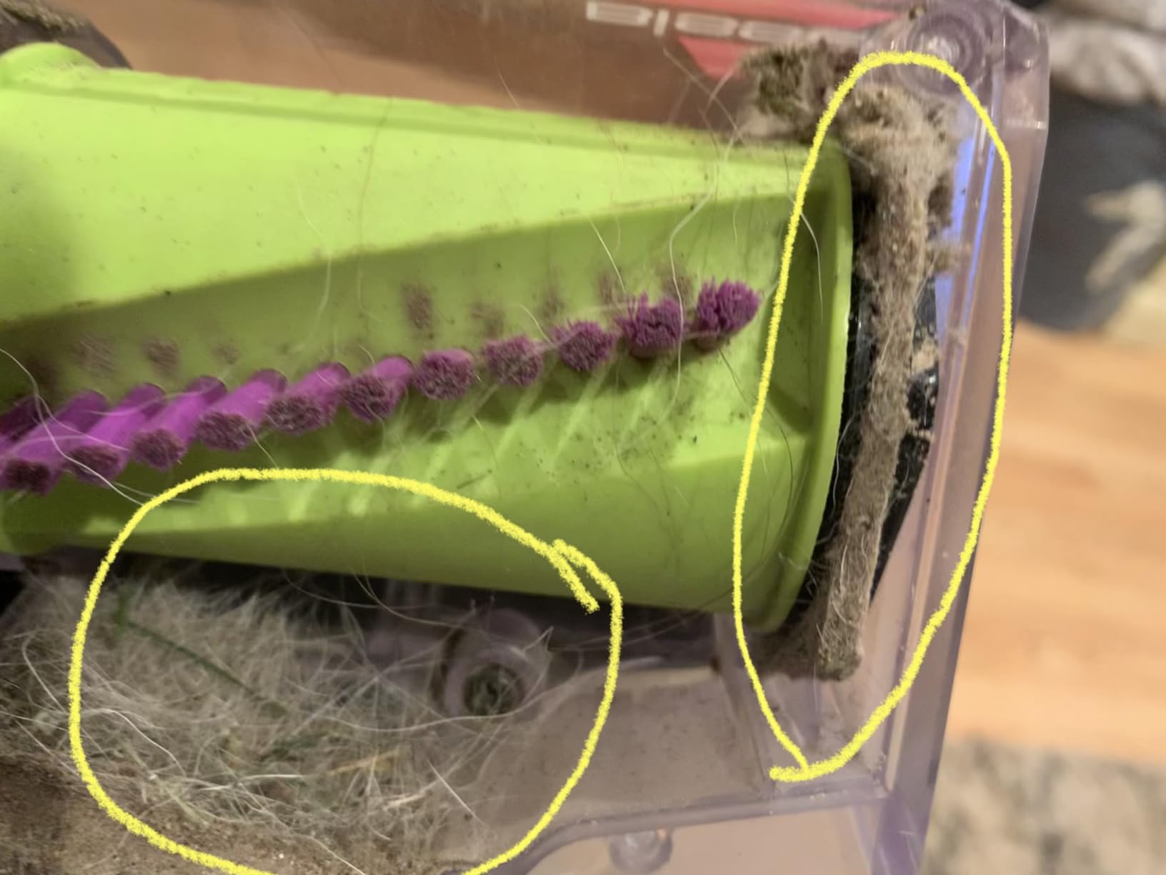 BISSELL 24613 Pet Hair Eraser Turbo Plus Lightweight Vacuum, Tangle-Free Brush Roll, Powerful Pet Hair Pick-up, SmartSeal Allergen System, Specialized Pet Tools, Easy Empty Dirt Tank customer photo 2