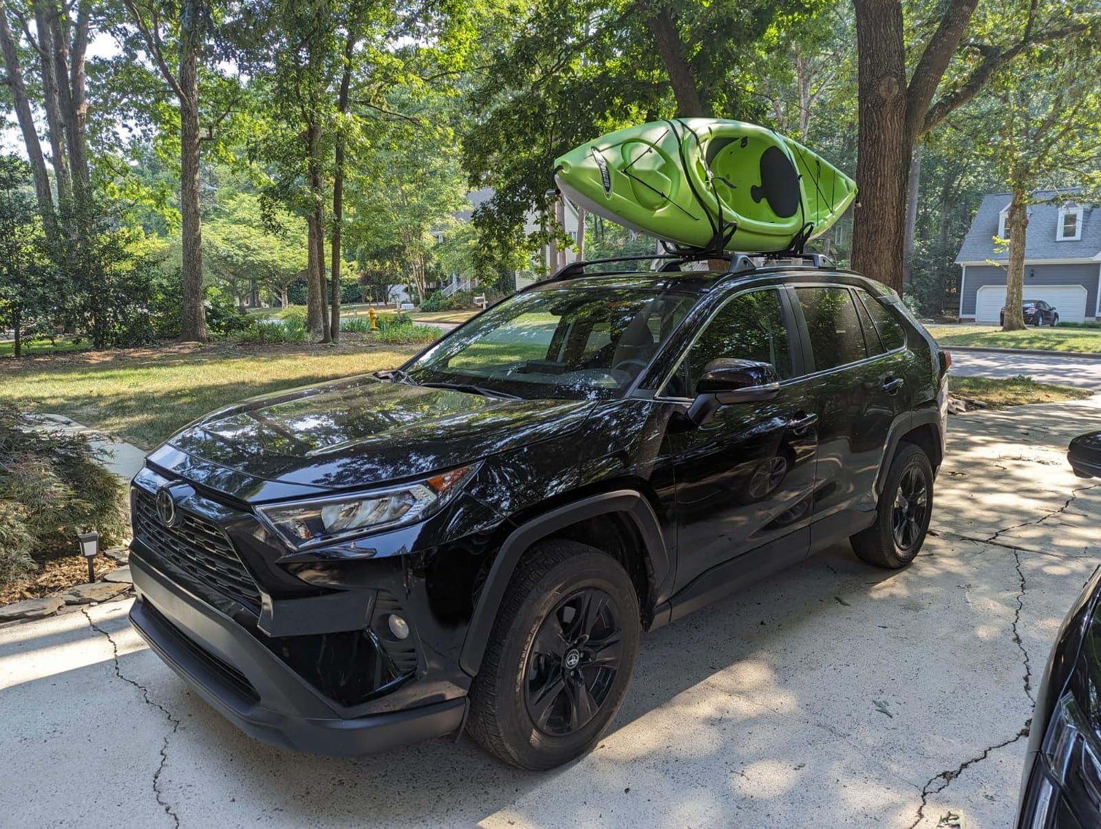 BRIGHTLINES Aluminum Roof Rack Crossbars for 2013-2018 Toyota RAV4, Black customer photo 2