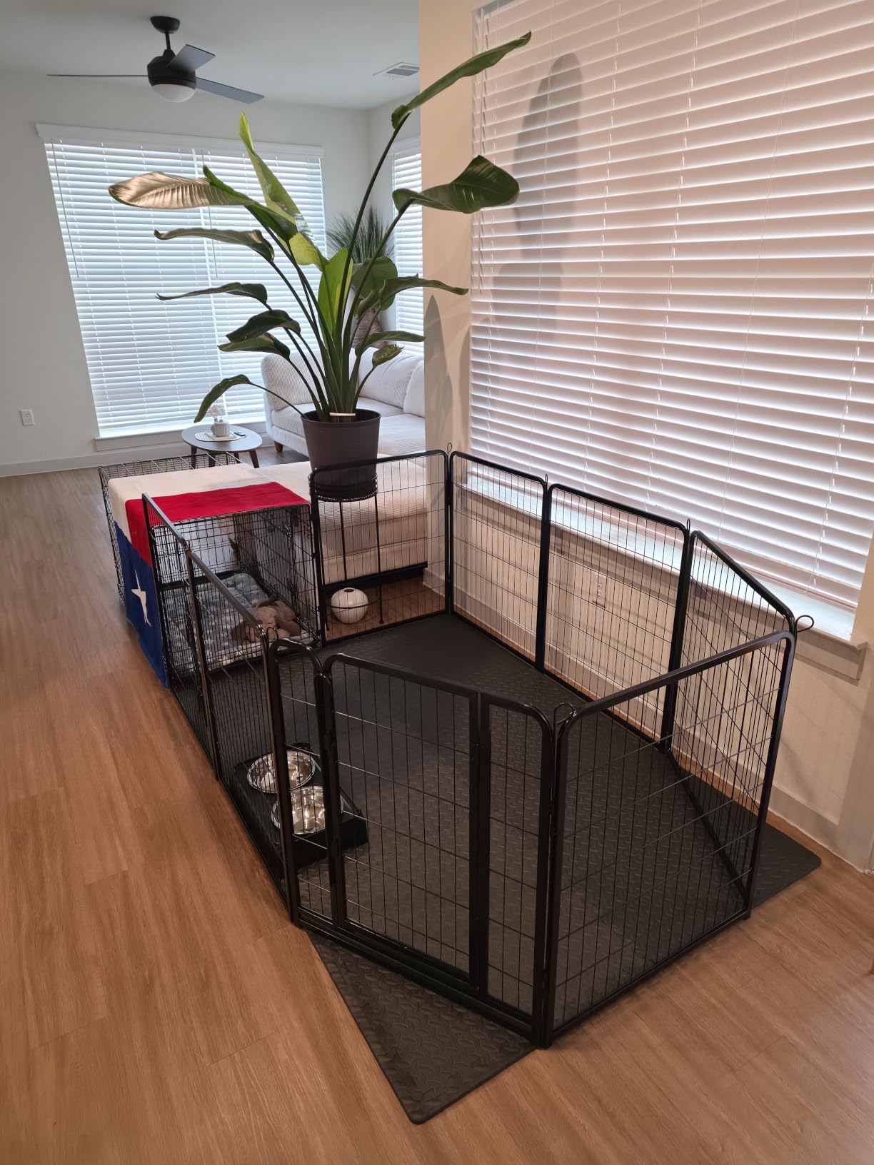Yaheetech Dog Playpen Outdoor 40in 16-Panel Metal Fence for Yard RV Camping customer photo 2