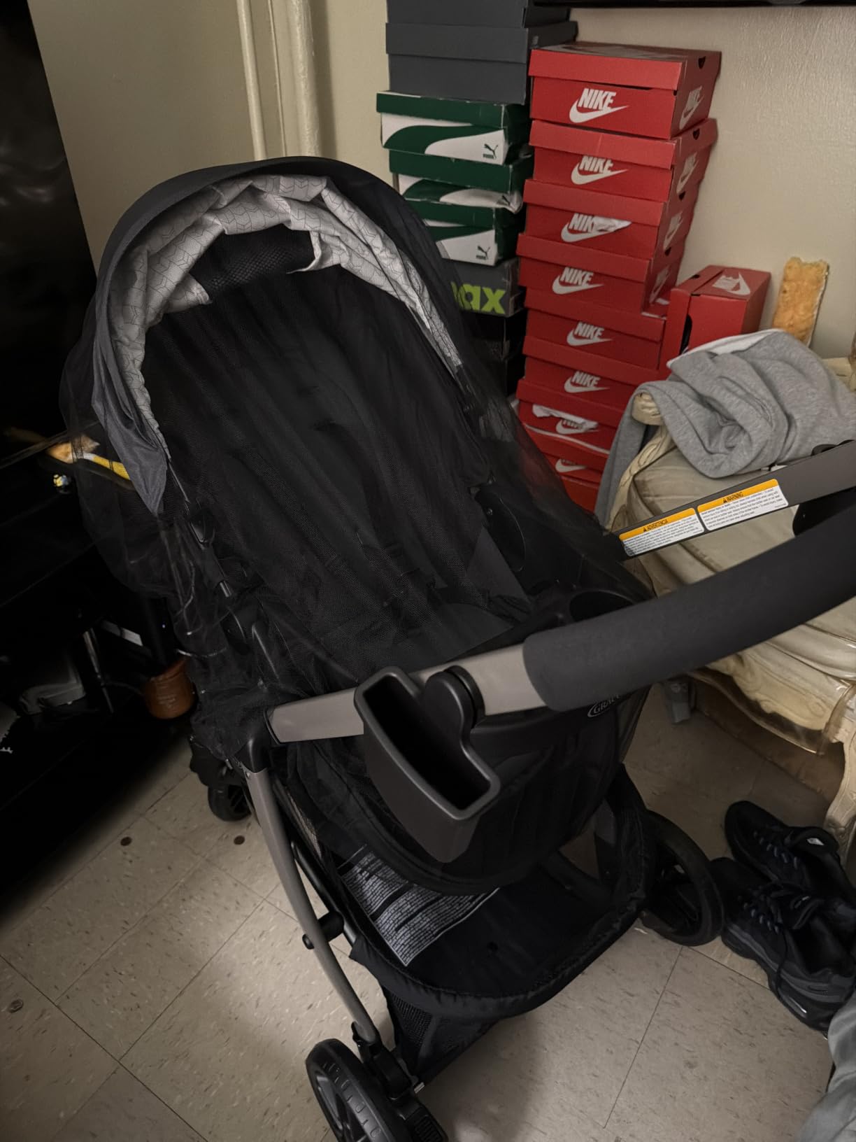 Graco Modes Pramette Travel System, Car Seat and Stroller Combo, Includes SnugRide LX Infant Car Seat and Baby Stroller, 3 Modes: Car Seat Carrier, Pramette, Toddler Stroller, Ellington customer photo 1