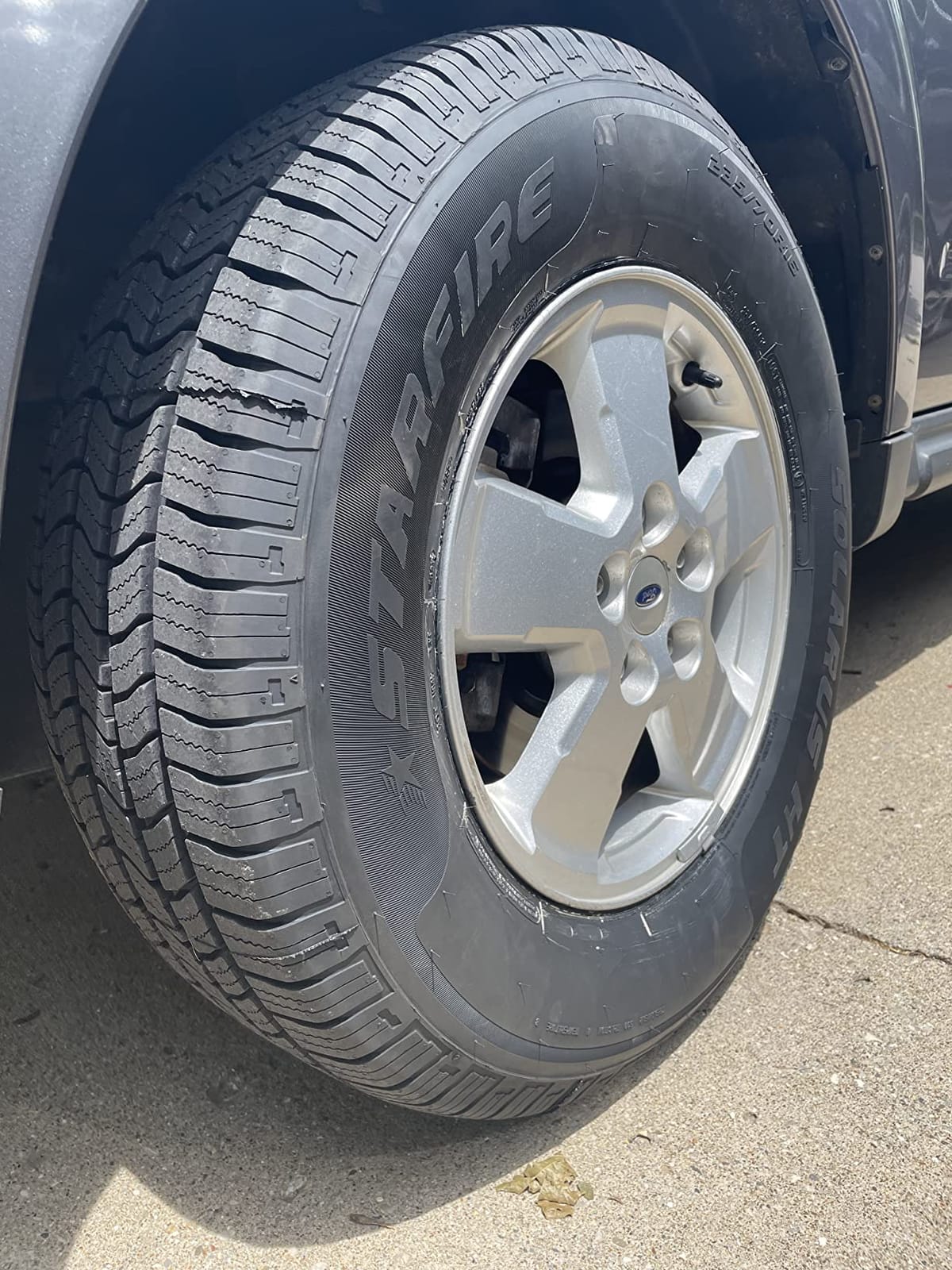 Starfire Solarus HT All-Season 255/70R16 111T Tire customer photo 2