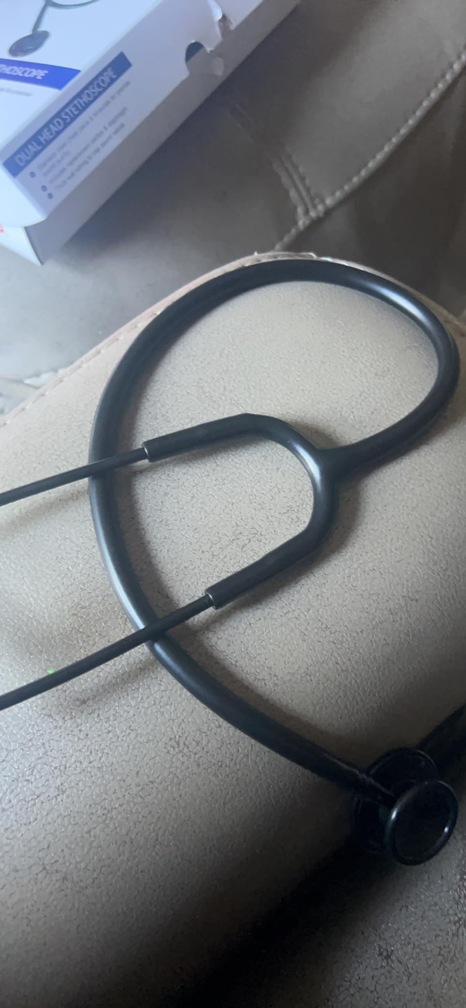 Paramed Stethoscope - Classic Dual Head - for Doctors, Nurses, Med Students, Professional Pediatric, Medical, Cardiology, Home Use - Extra Diaphragm, 4 Eartips, Accessory Case, Name Tag - 29.5 inch customer photo 2