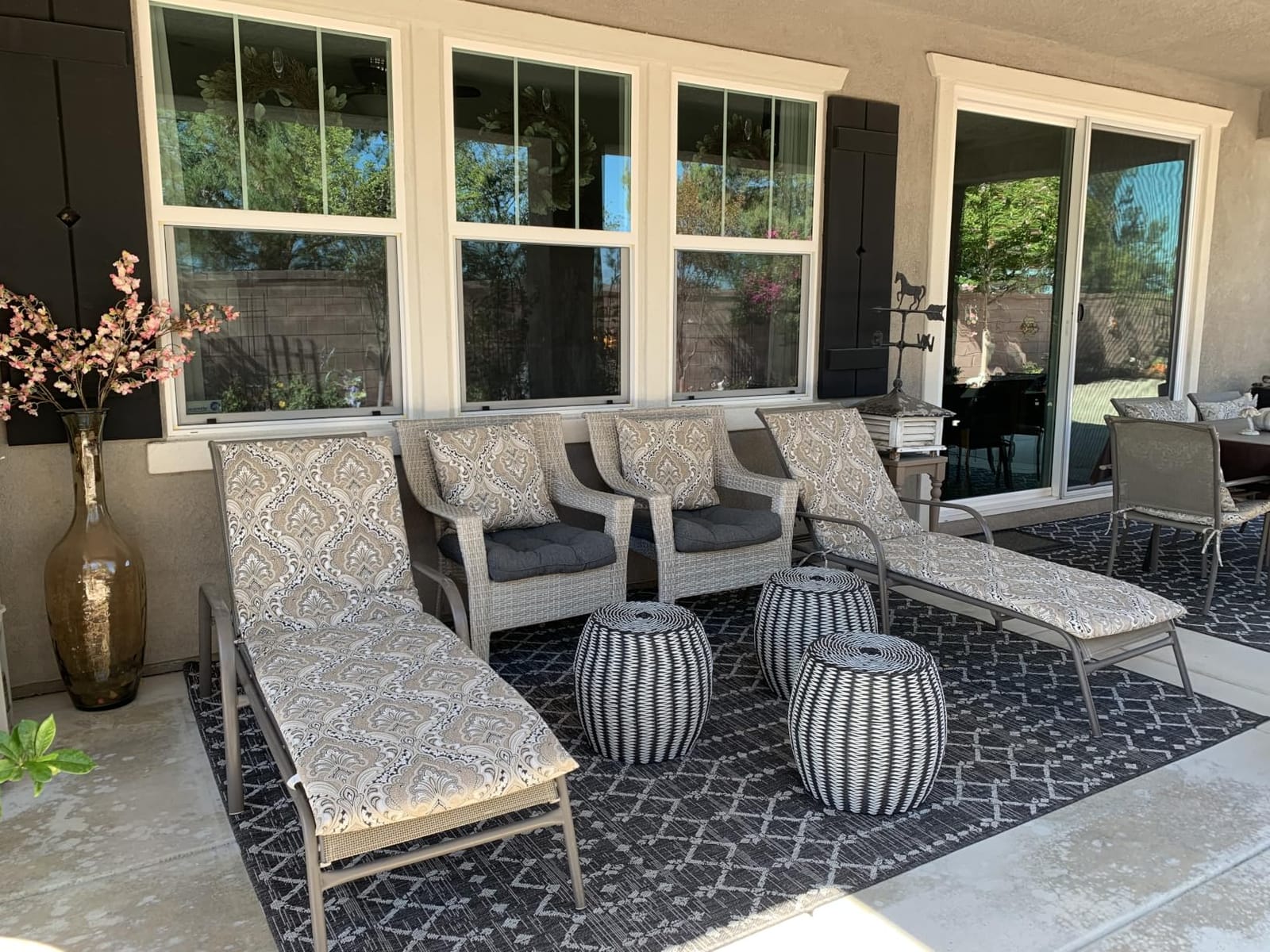JONATHAN Y Moroccan Geometric Indoor Outdoor Area Rug 9X12 Black/Gray, Ourika Textured Weave for Backyard, Patio, Porch, Easy-Cleaning, High Traffic, Pet-Friendly, Non-Shedding (SMB108F-9) customer photo 2