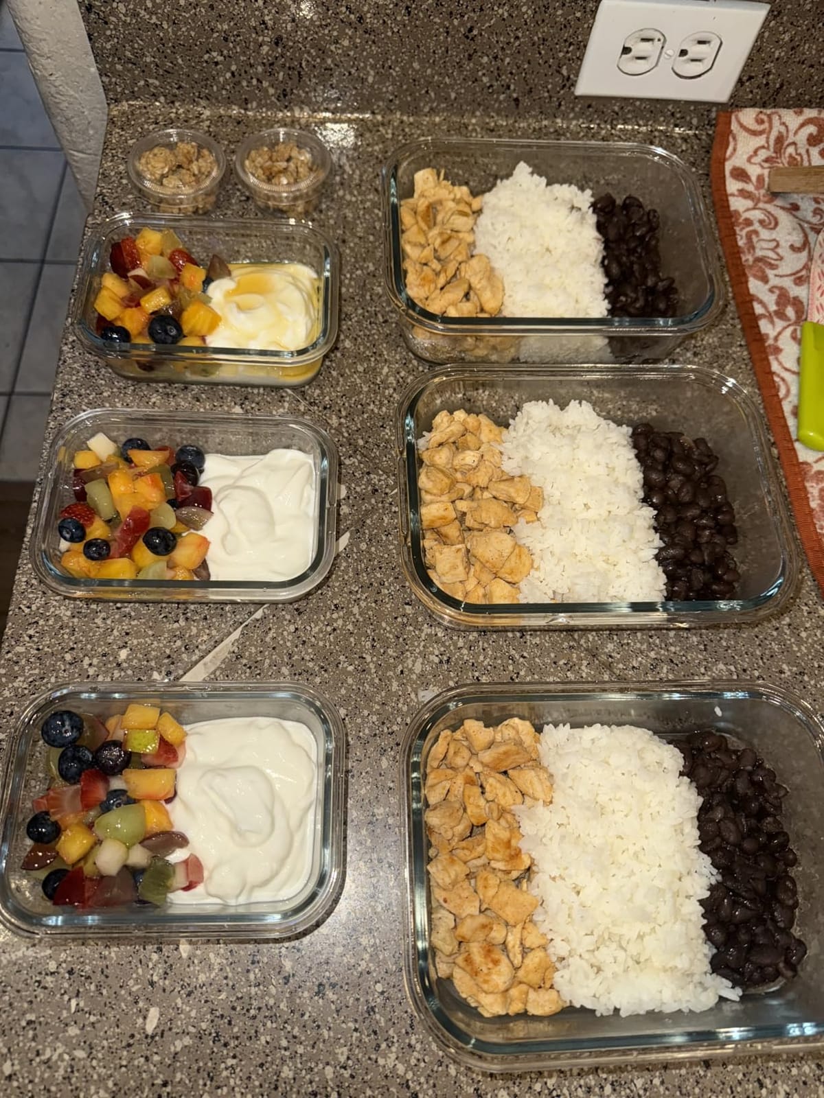 M MCIRCO 10 Pack Glass Food Storage Containers with Lids, Gray customer photo 1