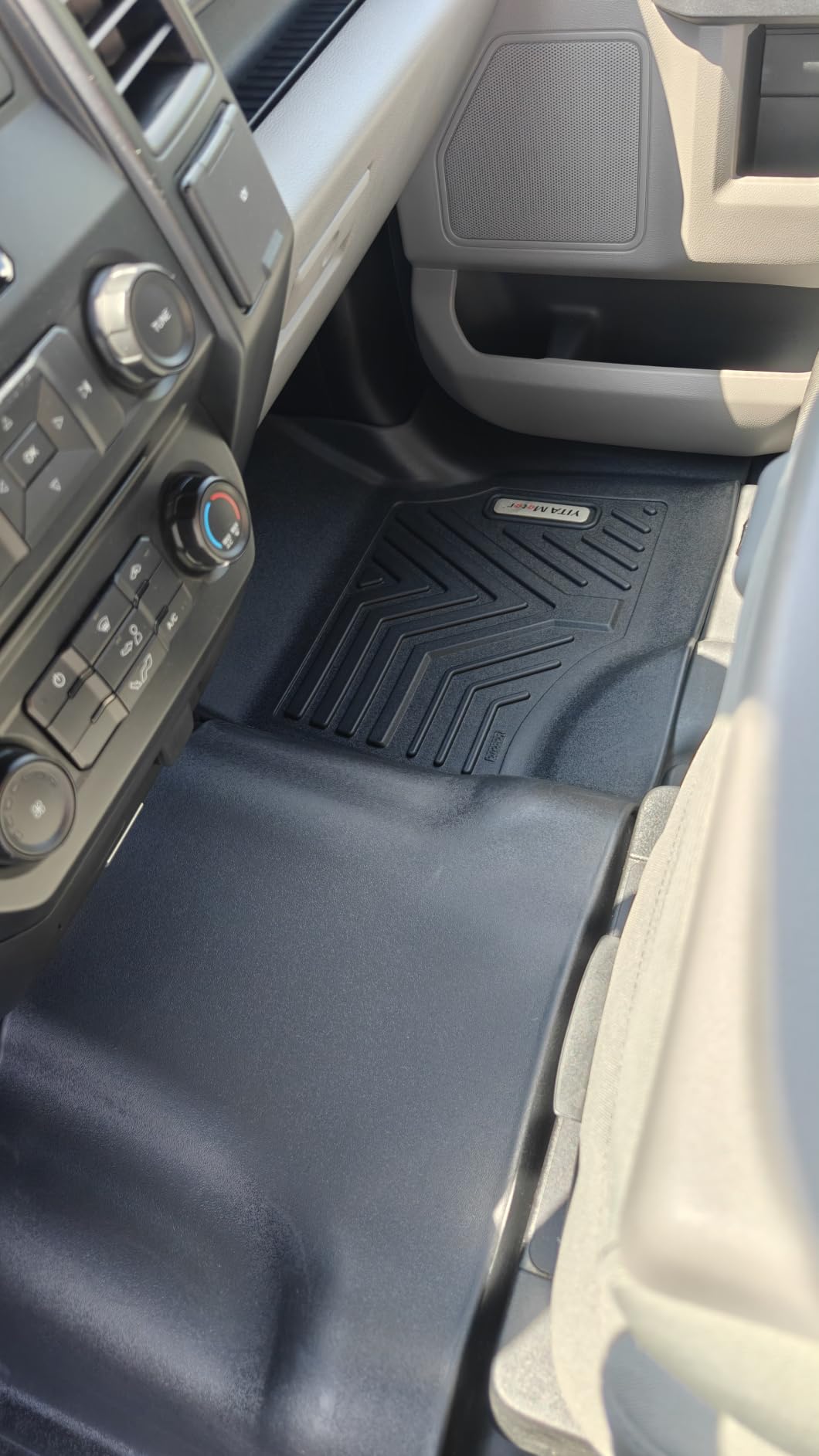 YITAMOTOR Floor Mats for 2015-2026 Ford F-150 Super Crew Cab Bench Seat, Custom Fit All Weather Anti-slip TPE Rubber Mat, Super Duty Ford F150 Accessories, F 150 Floor Liners Set, 1st & 2nd Row, Black customer photo 1