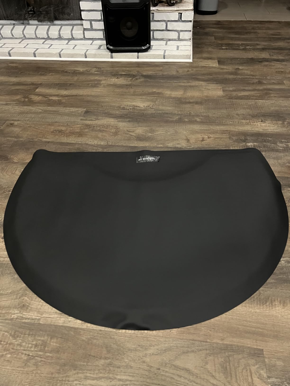 Salon Mat 3′x4′ Barber Shop Chair Mat Anti-Fatigue Salon Floor Mat - Black Semi Circle Salon mats for Hair Stylist - 1/2
