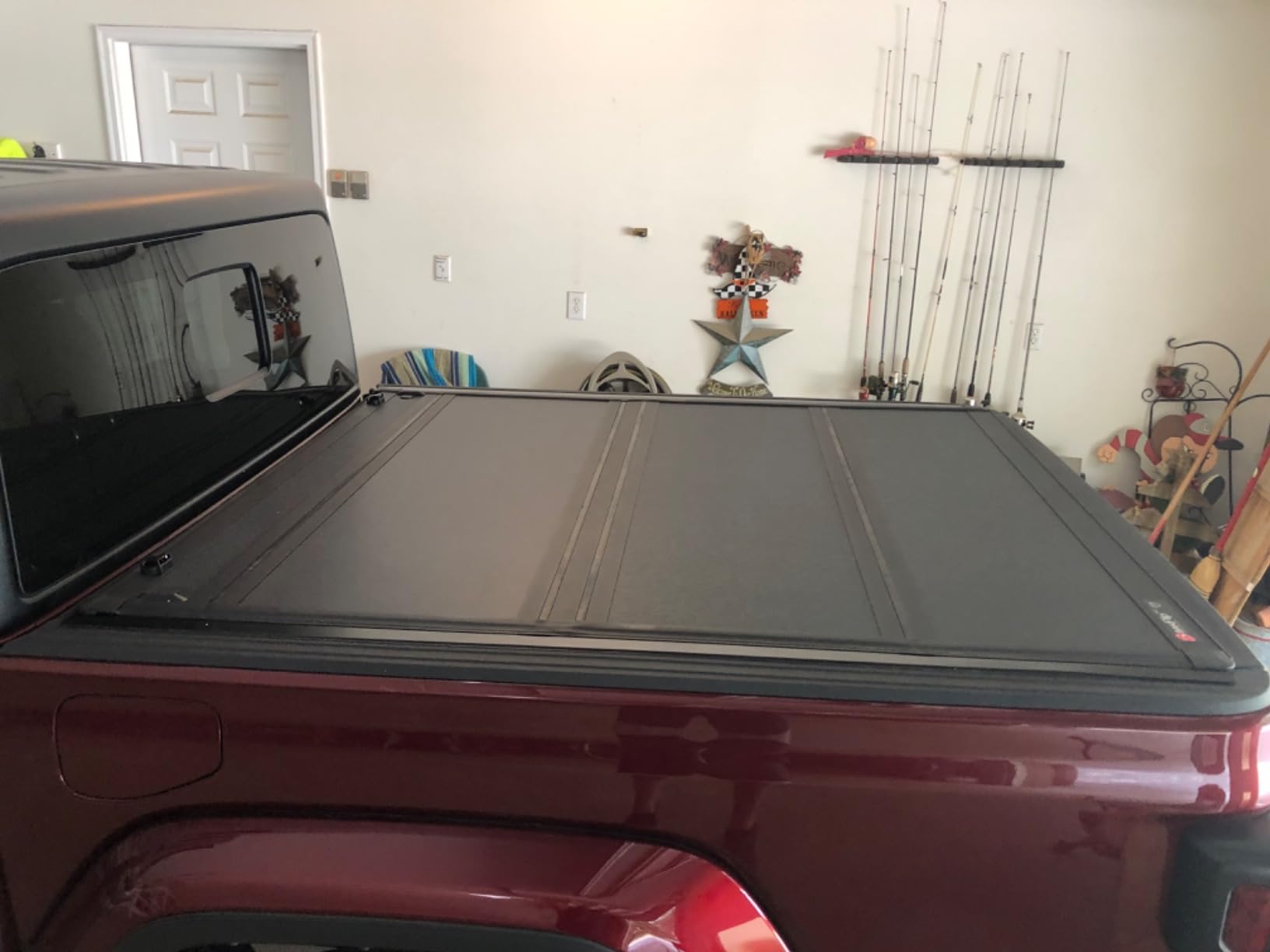 RealTruck BAK BAKFlip MX4 Hard Folding Truck Bed Tonneau Cover | 448701 | Fits 2020-2026 Jeep Gladiator 5' Bed (60.3