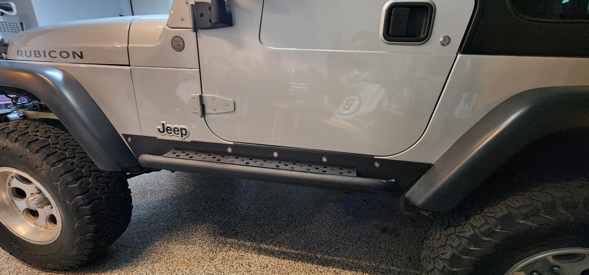 KUAFU Armor Rocker Guard Sliders Compatible with 1997-2006 Wrangler TJ Steel Running Board Side Step Nerf Bar customer photo 1