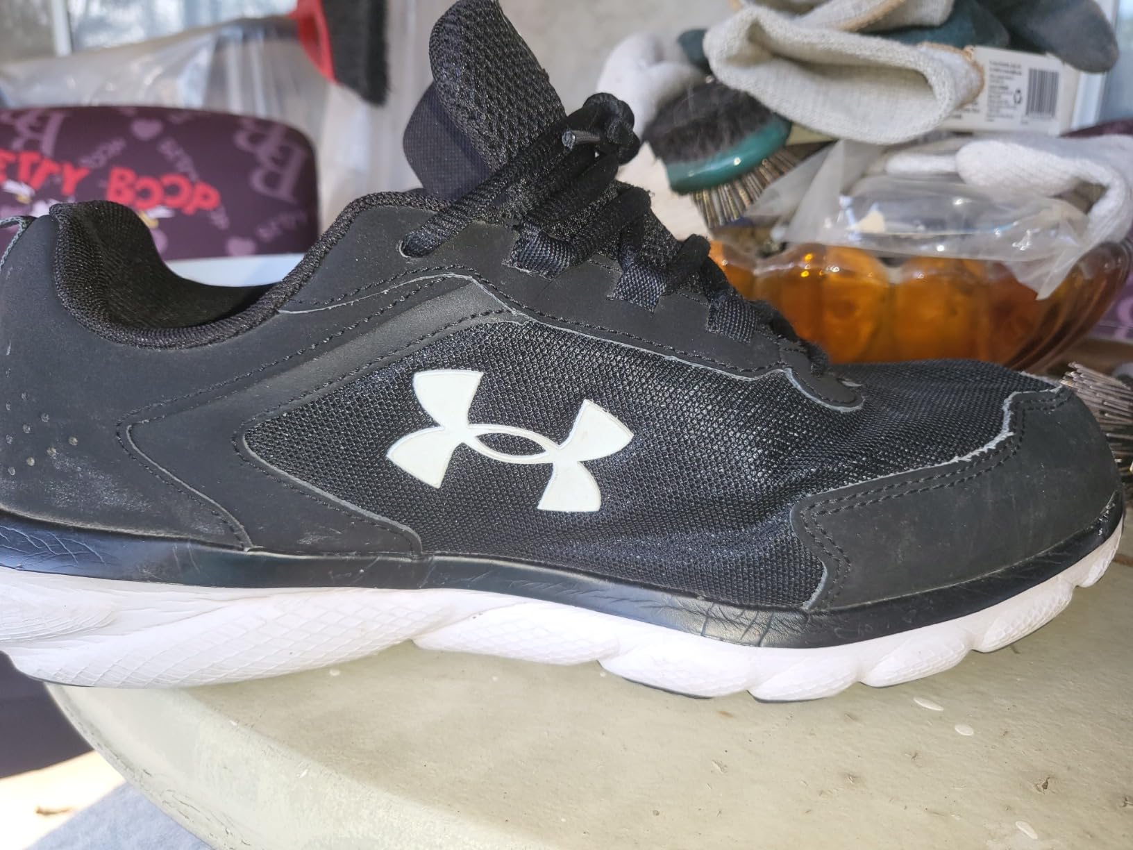 Under Armour Men's Charged Assert 9 Running Shoe customer photo 1