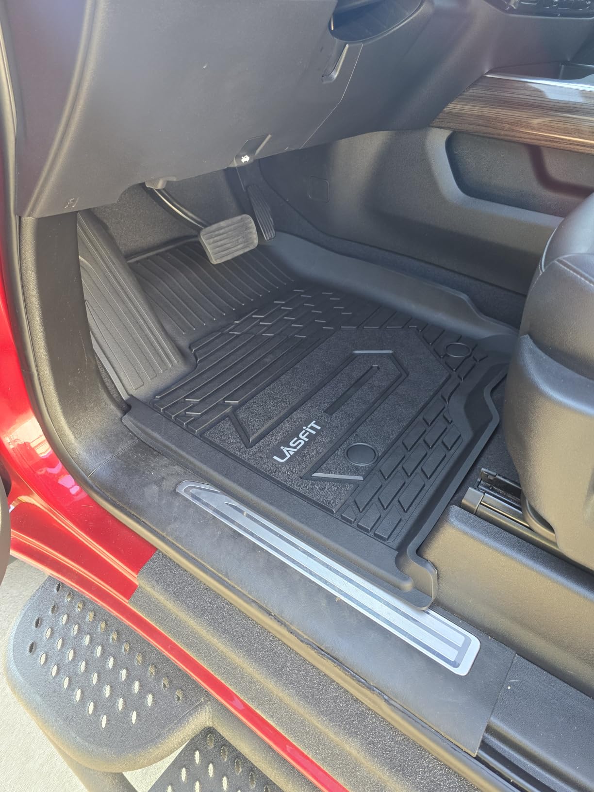 LASFIT Floor Mats for Chevy Silverado/GMC Sierra 1500 2019-2026 customer photo 1