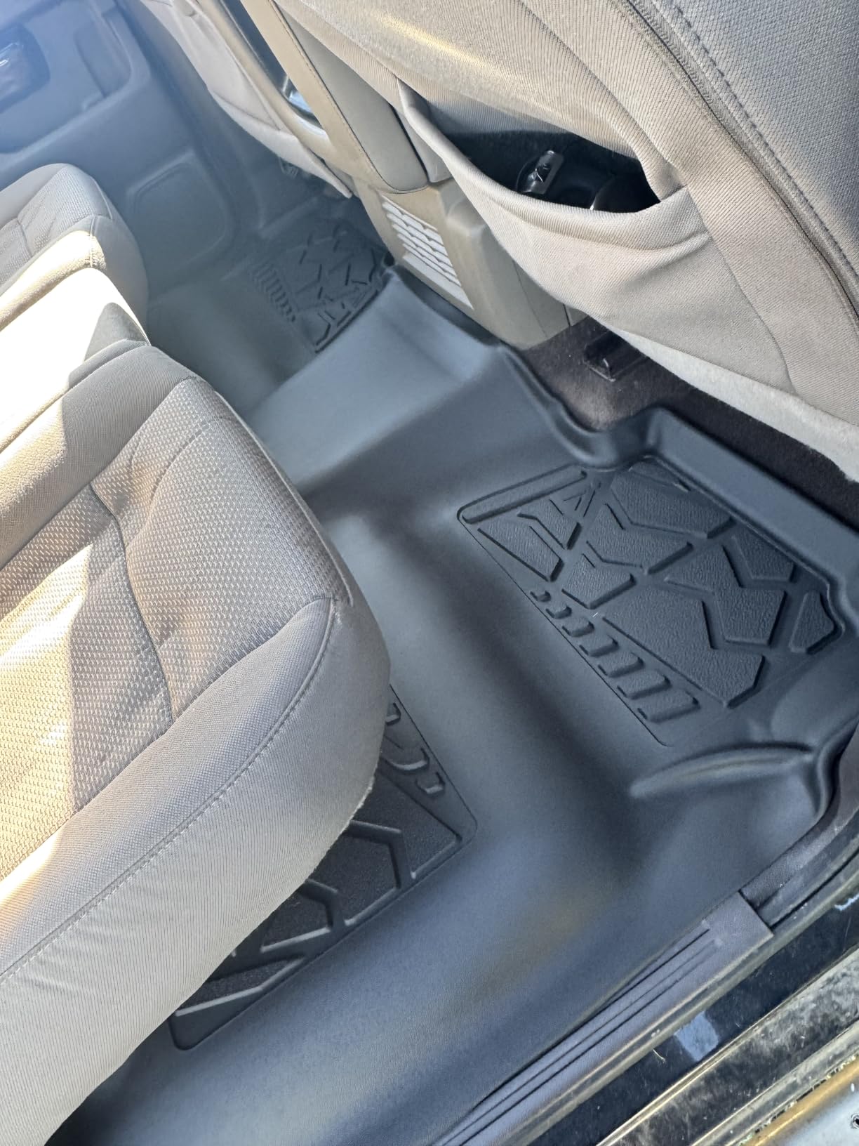 LASFIT Floor Mats for Chevy Silverado/GMC Sierra 1500 2019-2026 customer photo 2