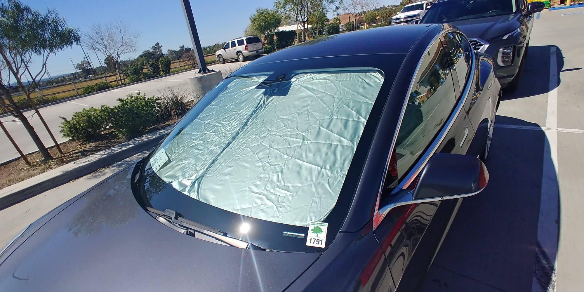 Upgraded Sunshade, Improved UV Protection Fabric, Foldable Front Sun Shade, Custom Accessories for Tesla Model 3/Y/Y Juniper 2016 to 2026 customer photo 2