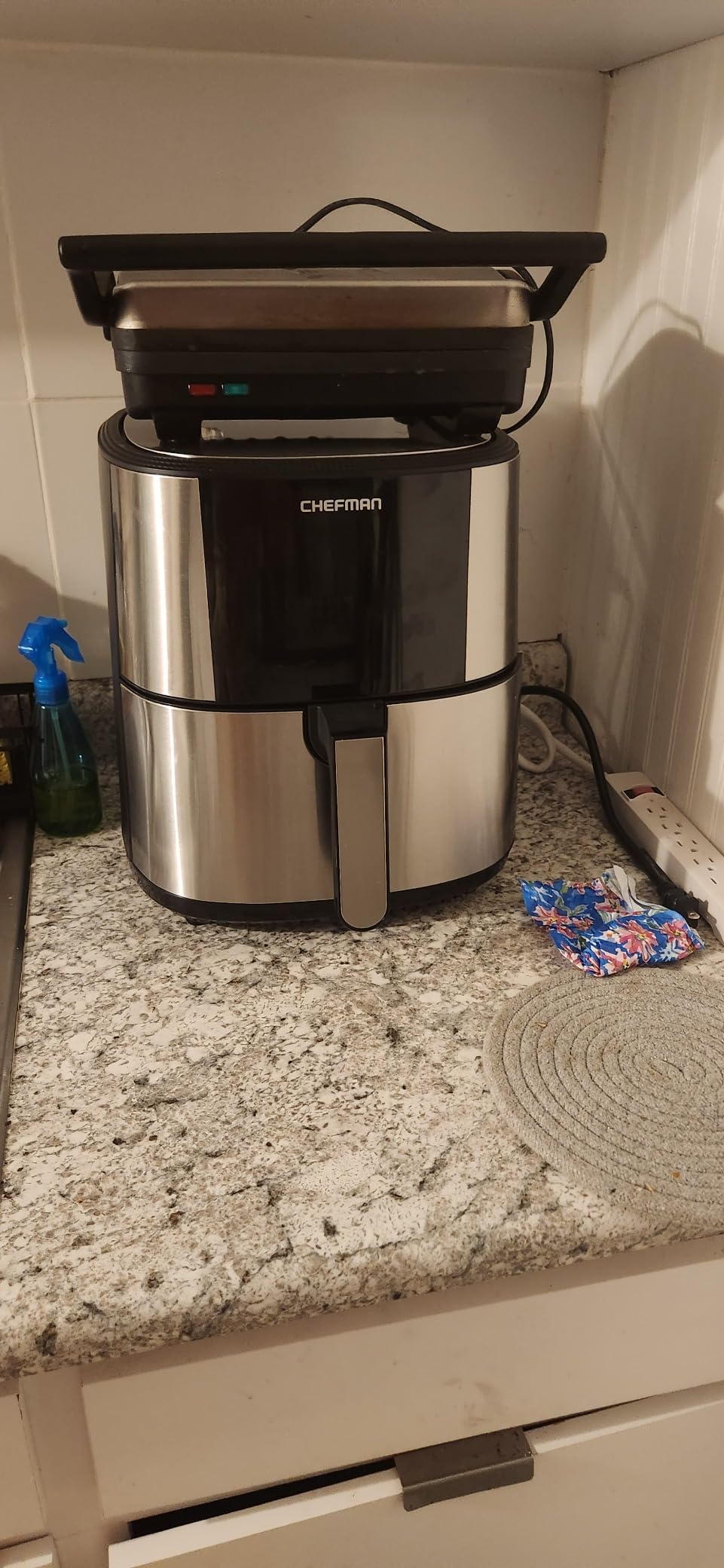 Chefman Air Fryer 8 Qt | TurboFry® 4-in-1 with 450°F Hi-Fry Option for Crispier Results | Bake, Dehydrate, Frozen | XL Nonstick Dishwasher-Safe Basket | Stainless Steel customer photo 2