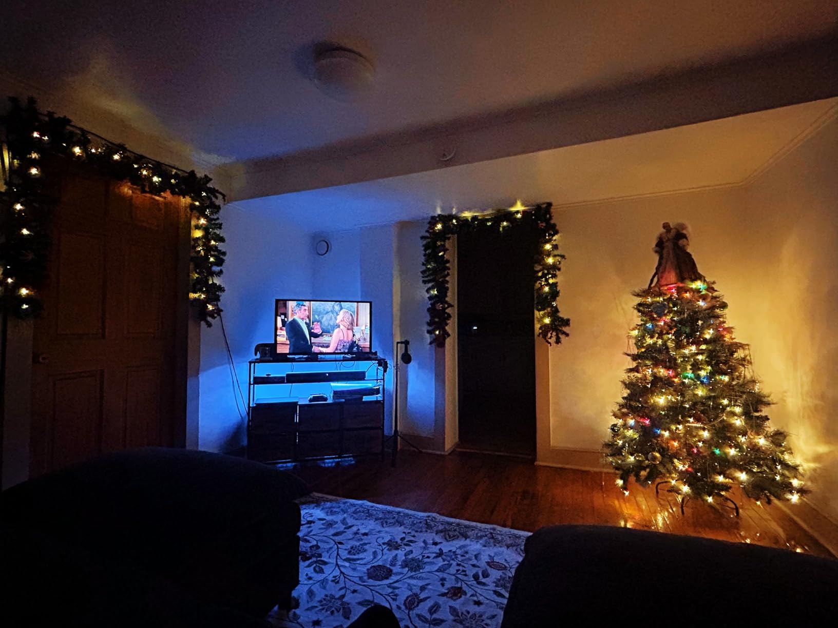 MorTime 9 FT LED Christmas Garland with Pinecones Red Berries Bows Christmas Balls Candies, Multi-Function Christmas Garland with 50 Warm White LED Lights, 180 Branch Tips customer photo 1