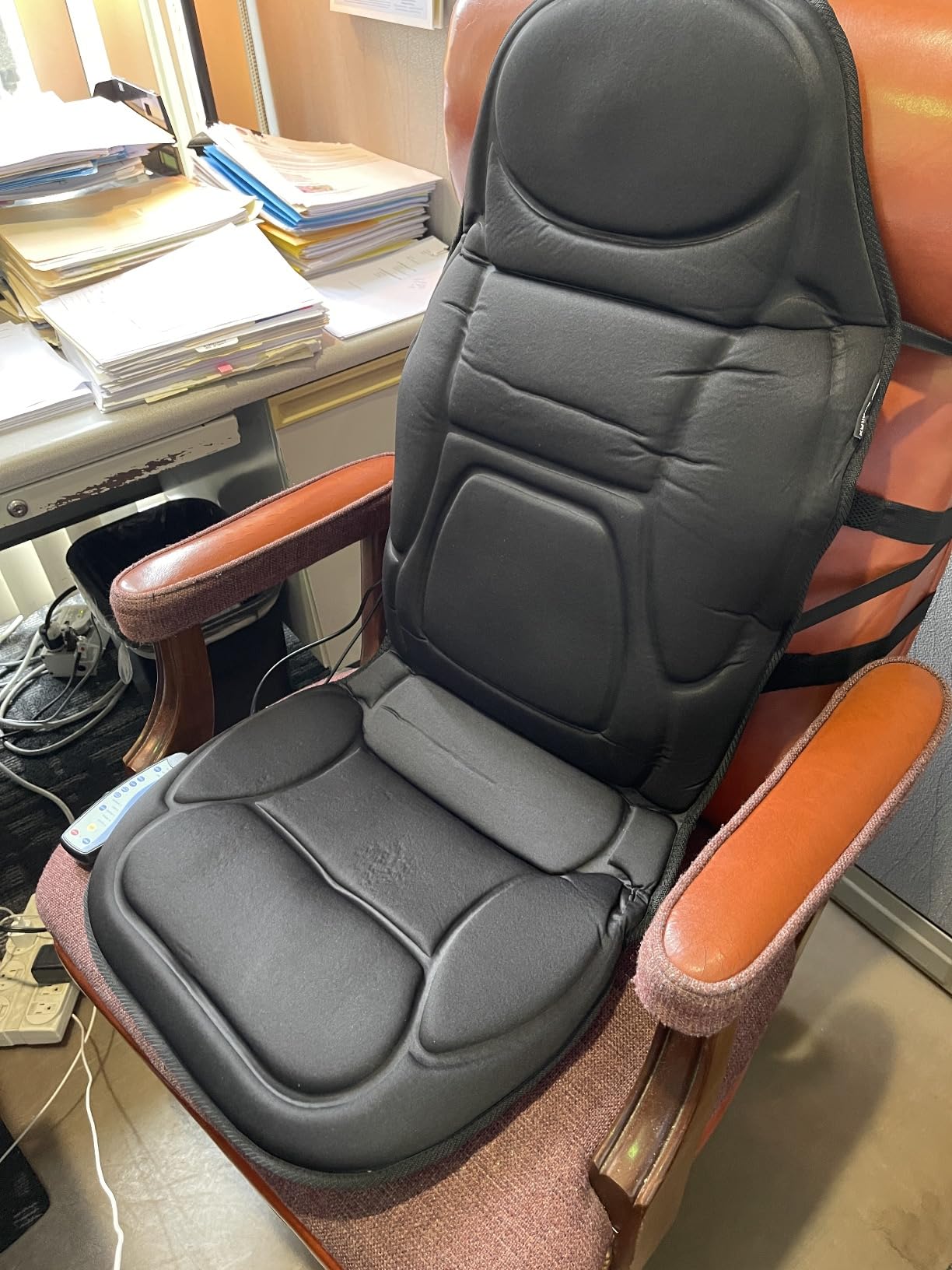 Snailax Massage Seat Cushion - Back Massager with Heat, 6 Vibration Massage Nodes & 2 Heat Levels, Massage Chair Pad for Home Office Chair, Black customer photo 2