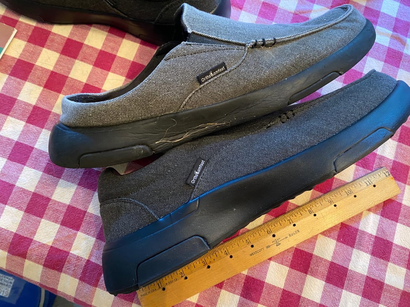 OrthoComfoot Men's Orthopedic Comfortable Slip-On Shoes with Arch Support, Orthotic Loafers for Plantar Fasciitis, Canvas Leisure Vintage Flat Walking Shoes for Foot and Heel Pain Relief customer photo 1