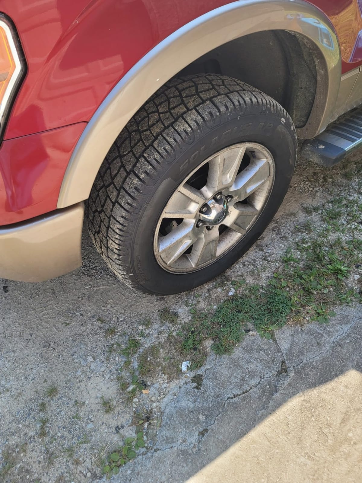 Starfire Solarus AP All-Season 265/50R20 107T Tire customer photo 2