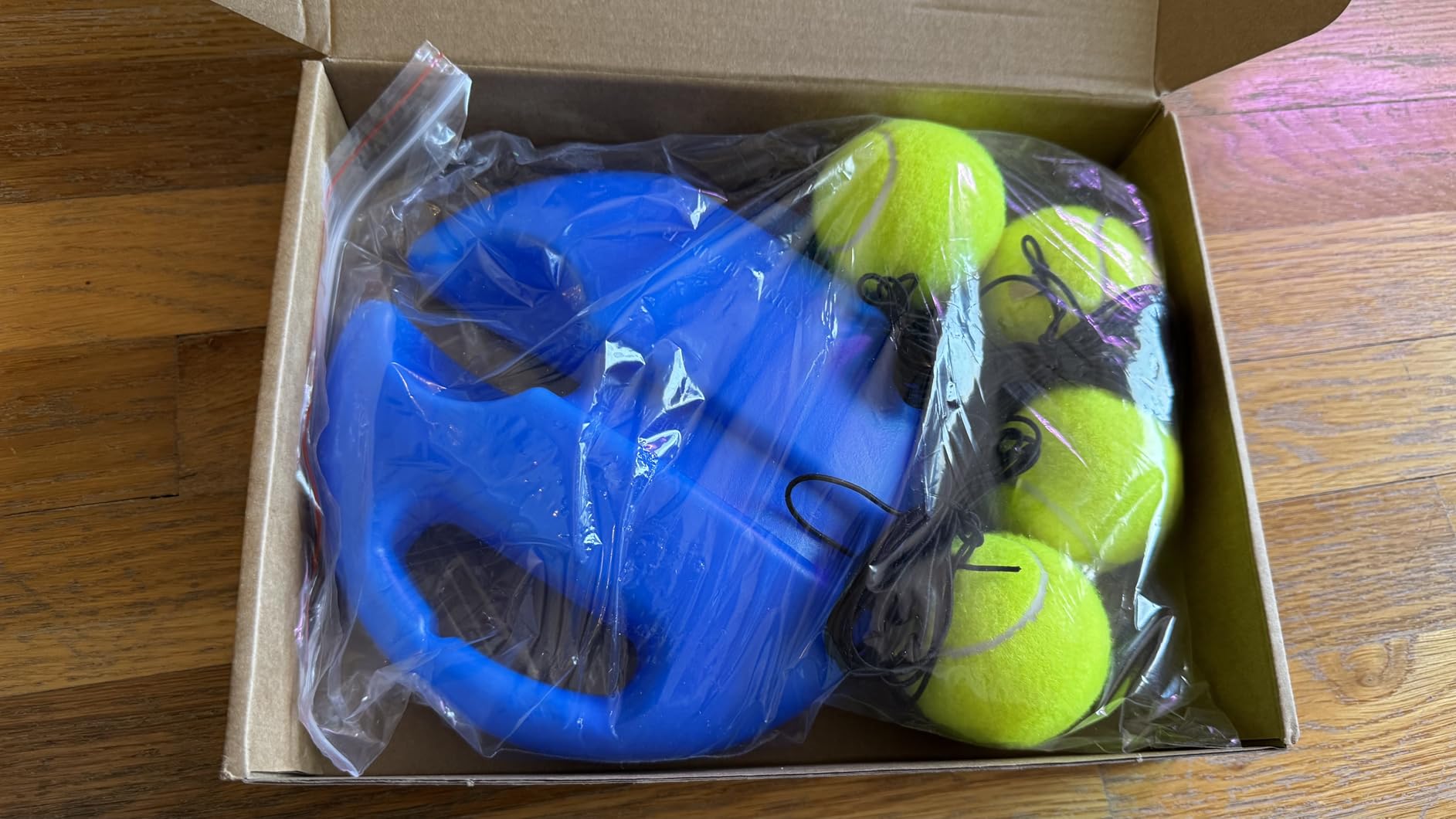 Tennis Rebound Ball & Trainer Kit with 4 Balls & 4 Elastic Ropes for Beginners, Kids & Adults customer photo 1