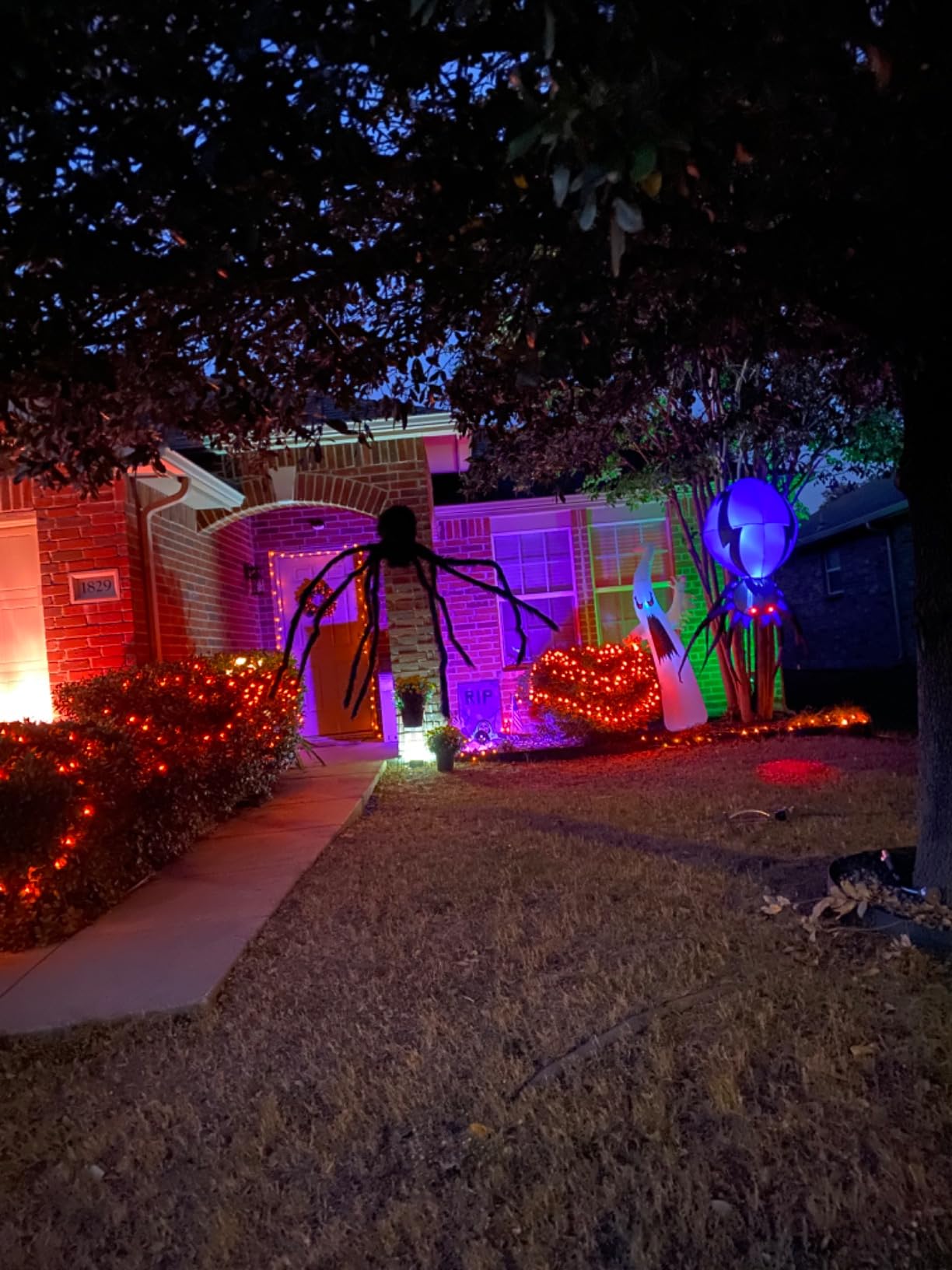GOOSH 6 FT Halloween Inflatables Ghost Outdoor Decorations Blow Up Yard Scary Red Eye Dimming Ghost with Built-in Colorful LEDs for Garden Lawn Indoor Party Decor customer photo 1