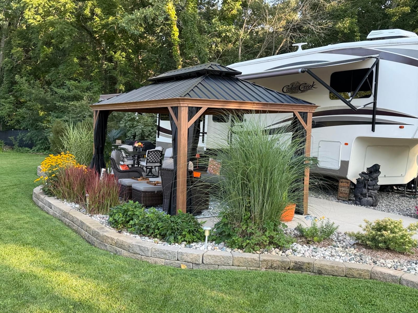 PURPLE LEAF Hardtop Gazebo 10' x 12' with Drainage System, Wood Grain Frame customer photo 2
