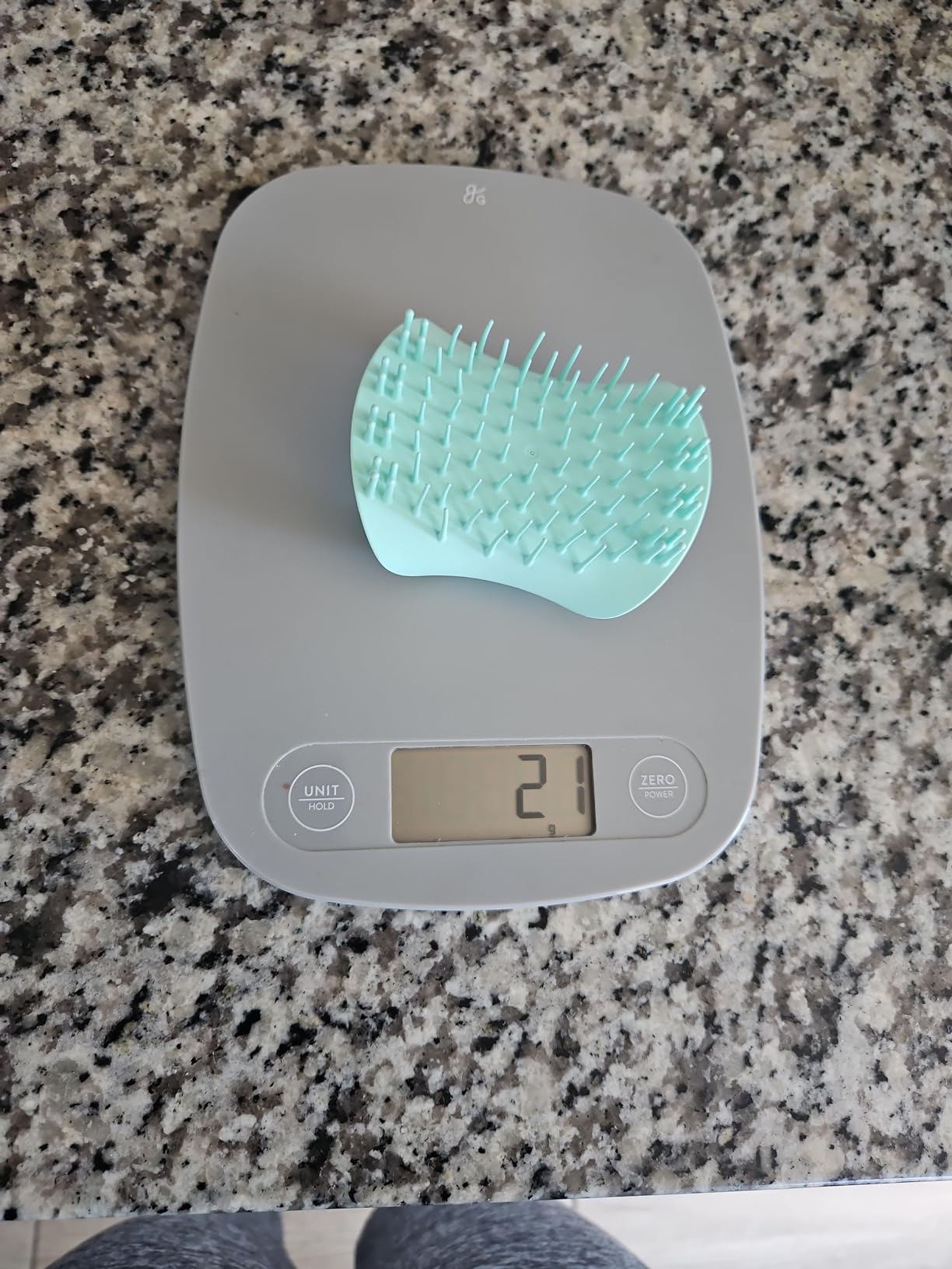 Tangle Teezer Scalp & Shampoo Brush to Exfoliate & Massage, Lavender Purple customer photo 2