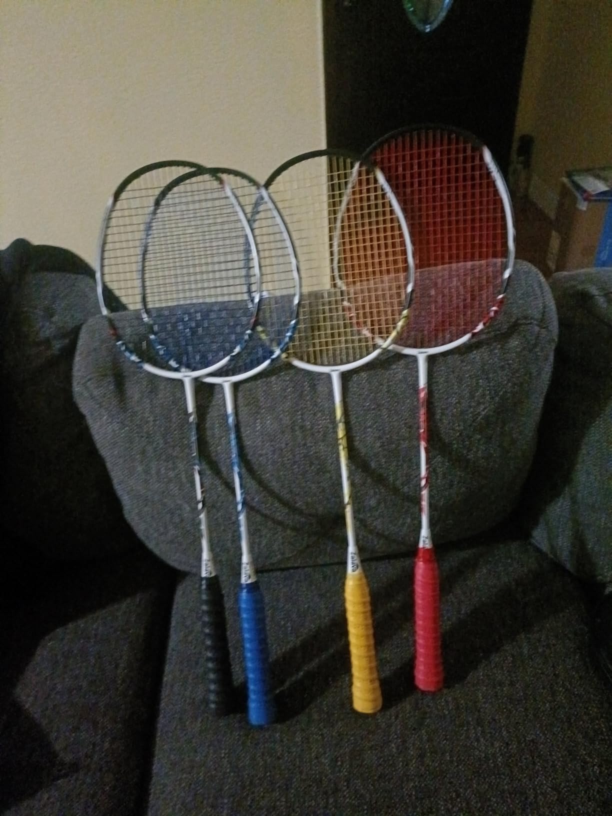 Badminton Rackets Set, Professional Badminton Racquets Lightweight (4U), 4-Pack/2-Pack Carbon Fiber, 3 Feather Shuttlecocks, with Protect Case & Overgrip, for Beginners, Advanced Players customer photo 2