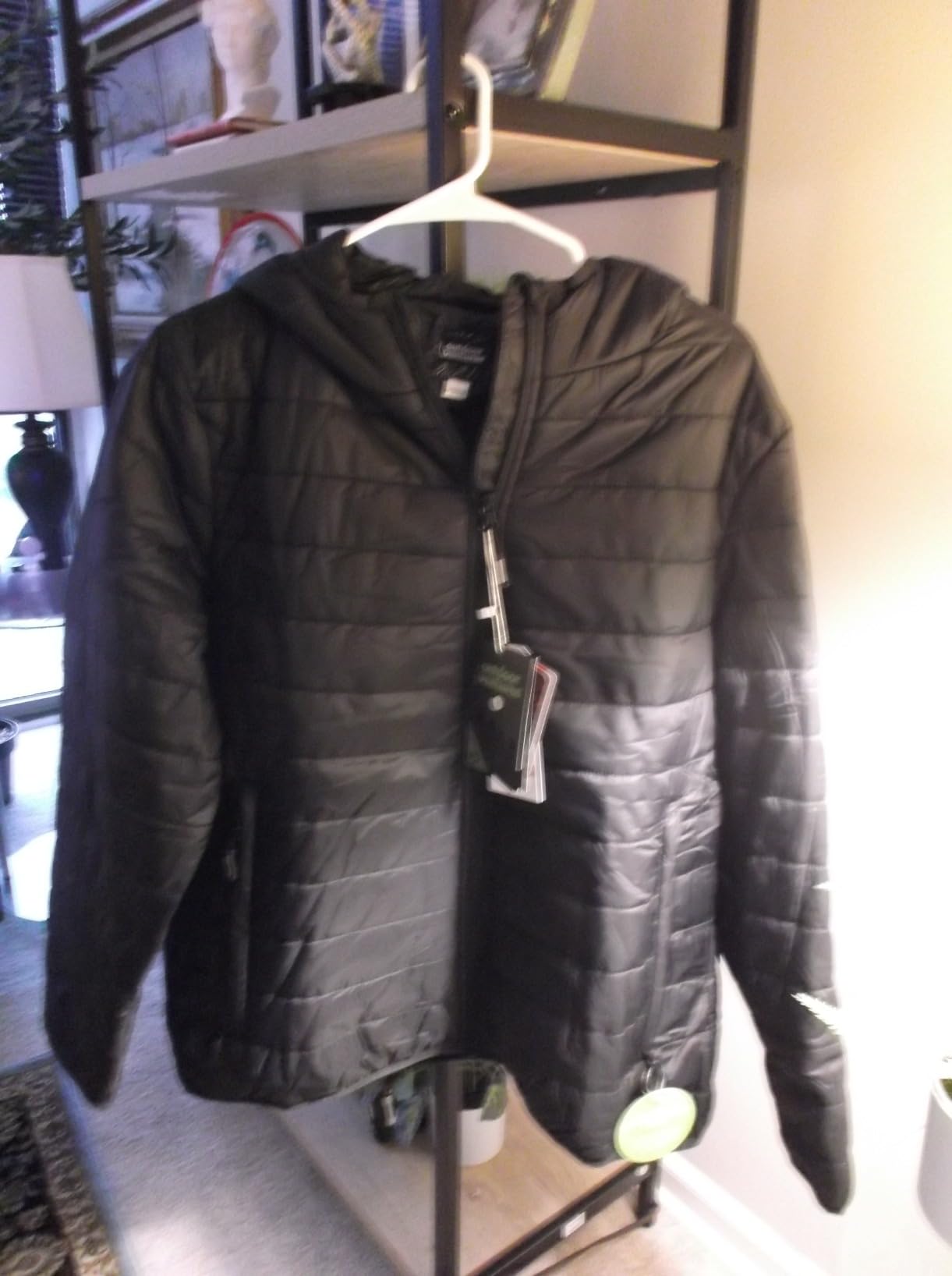 Outdoor Ventures Women's Packable Lightweight Full-Zip Puffer Jacket with Hood Quilted Winter Coat customer photo 1
