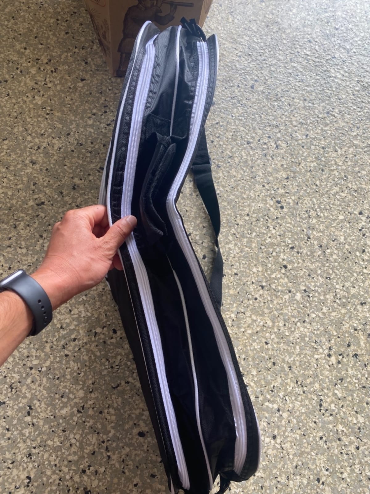 Tennis Racket Bag (3-5 Racquet), with Shoe & Phone Compartment and Protective Pad, Super Roomy and Lightweight Racquet Bag for Tennis, Badminton customer photo 2