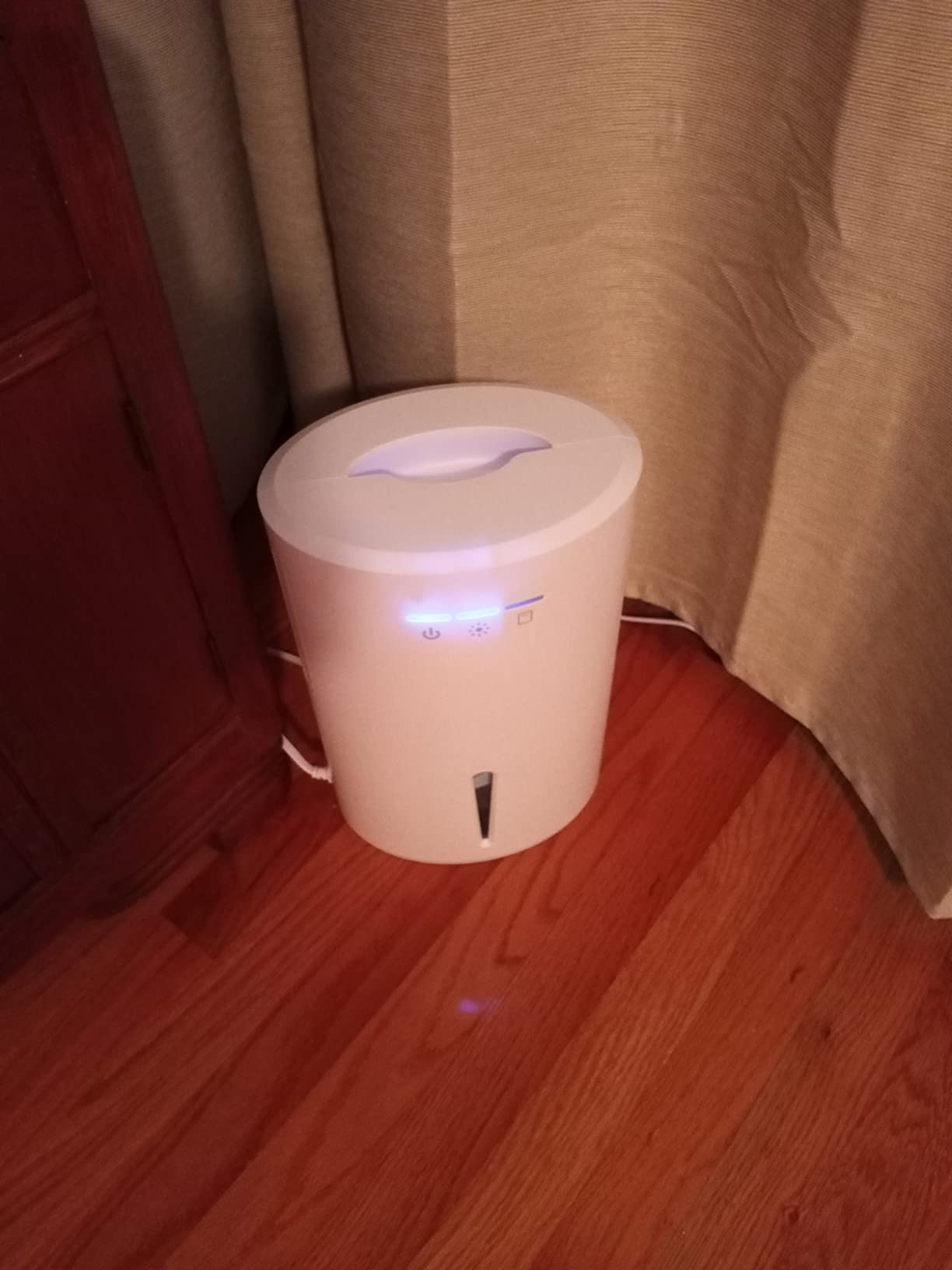 Dehumidifier 68oz(2000ml) Small Dehumidifier with Drain Hose for Up to 650 sq.ft Ultra Quiet Mini Portable Air for Home Basements Bathroom Bedroom Closet Kitchen RV customer photo 2