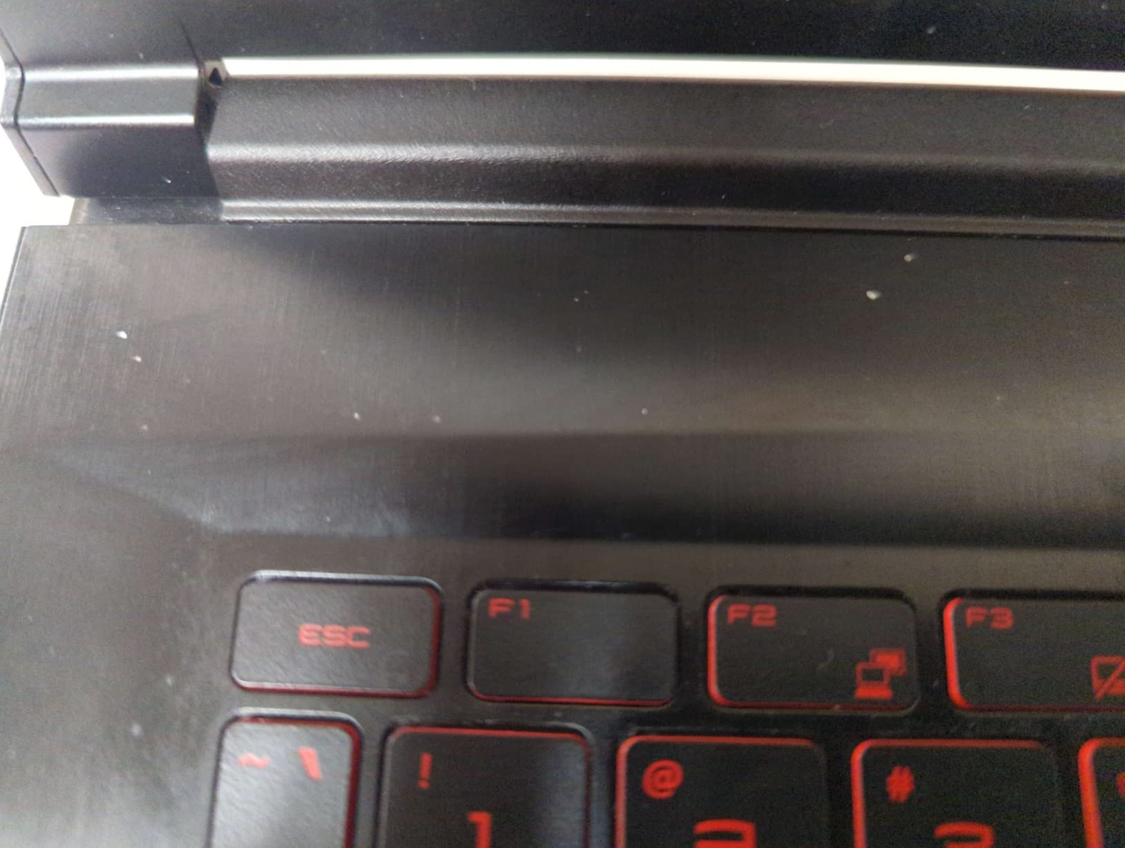 MSI GF65 Thin 10UE Gaming Laptop: 15.6